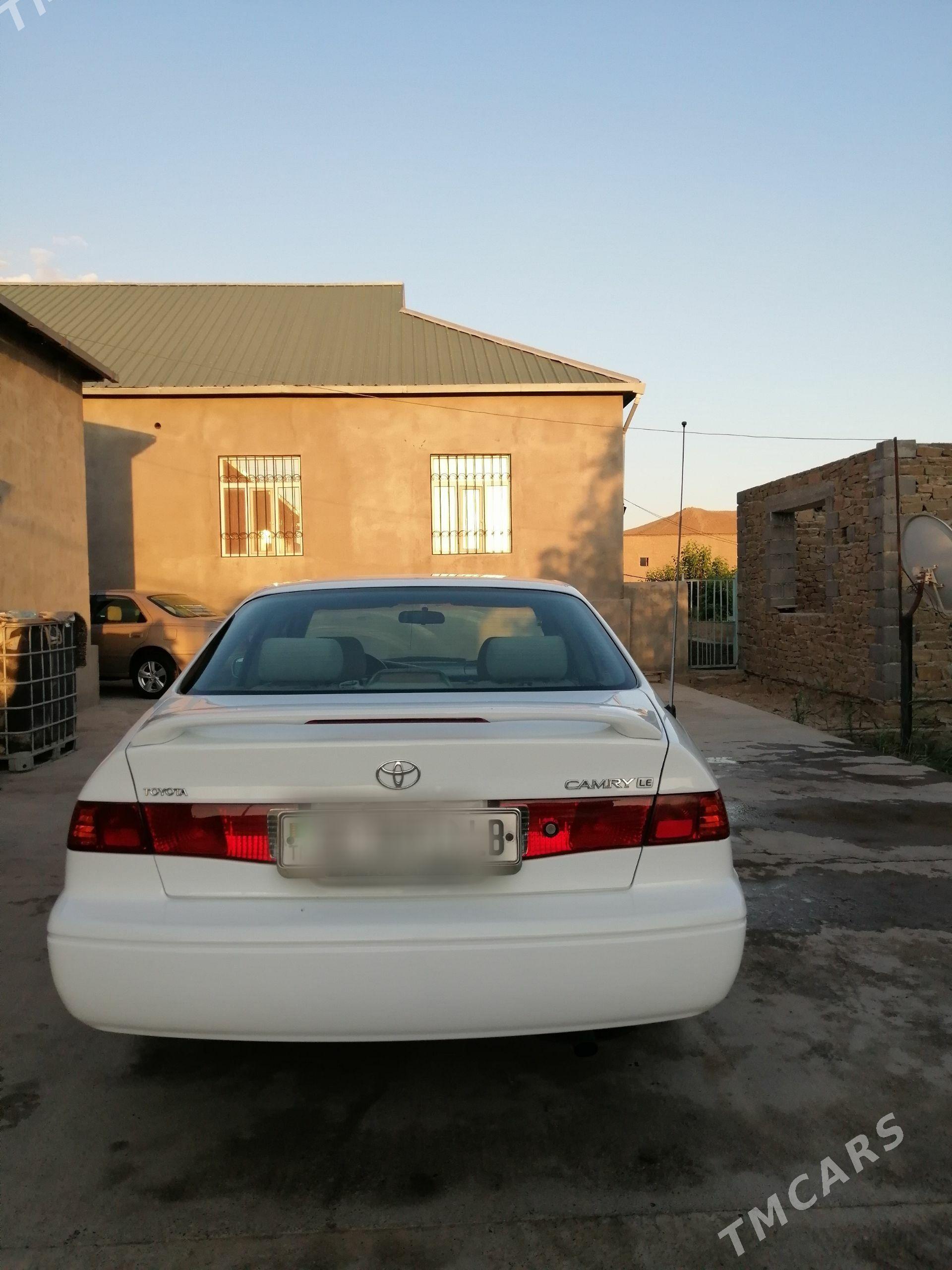 Toyota Camry 2001 - 195 000 TMT - Magdanly - img 1