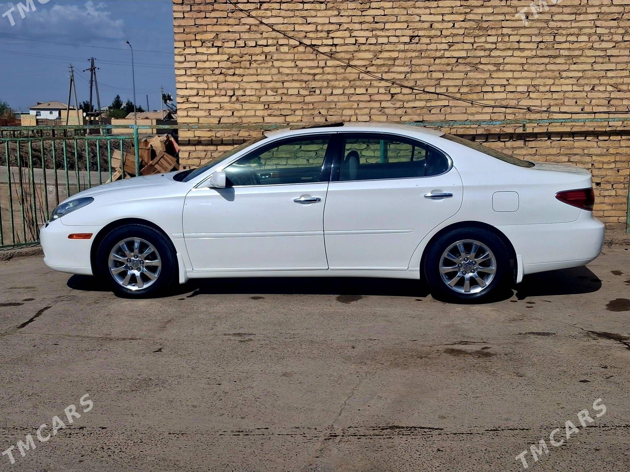 Lexus ES 330 2005 - 250 000 TMT - Дянев - img 1
