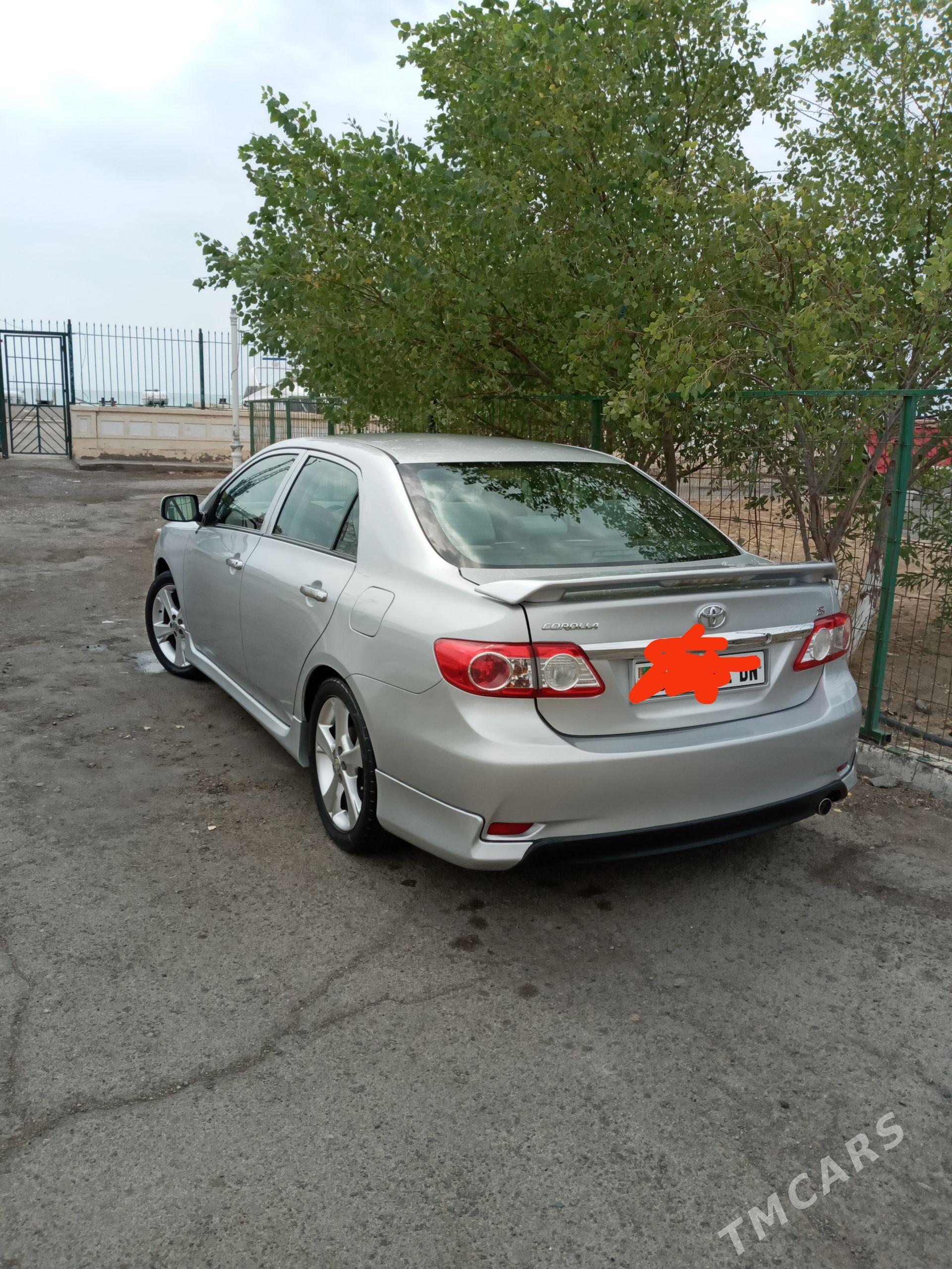 Toyota Corolla 2012 - 180 000 TMT - Туркменбаши - img 1