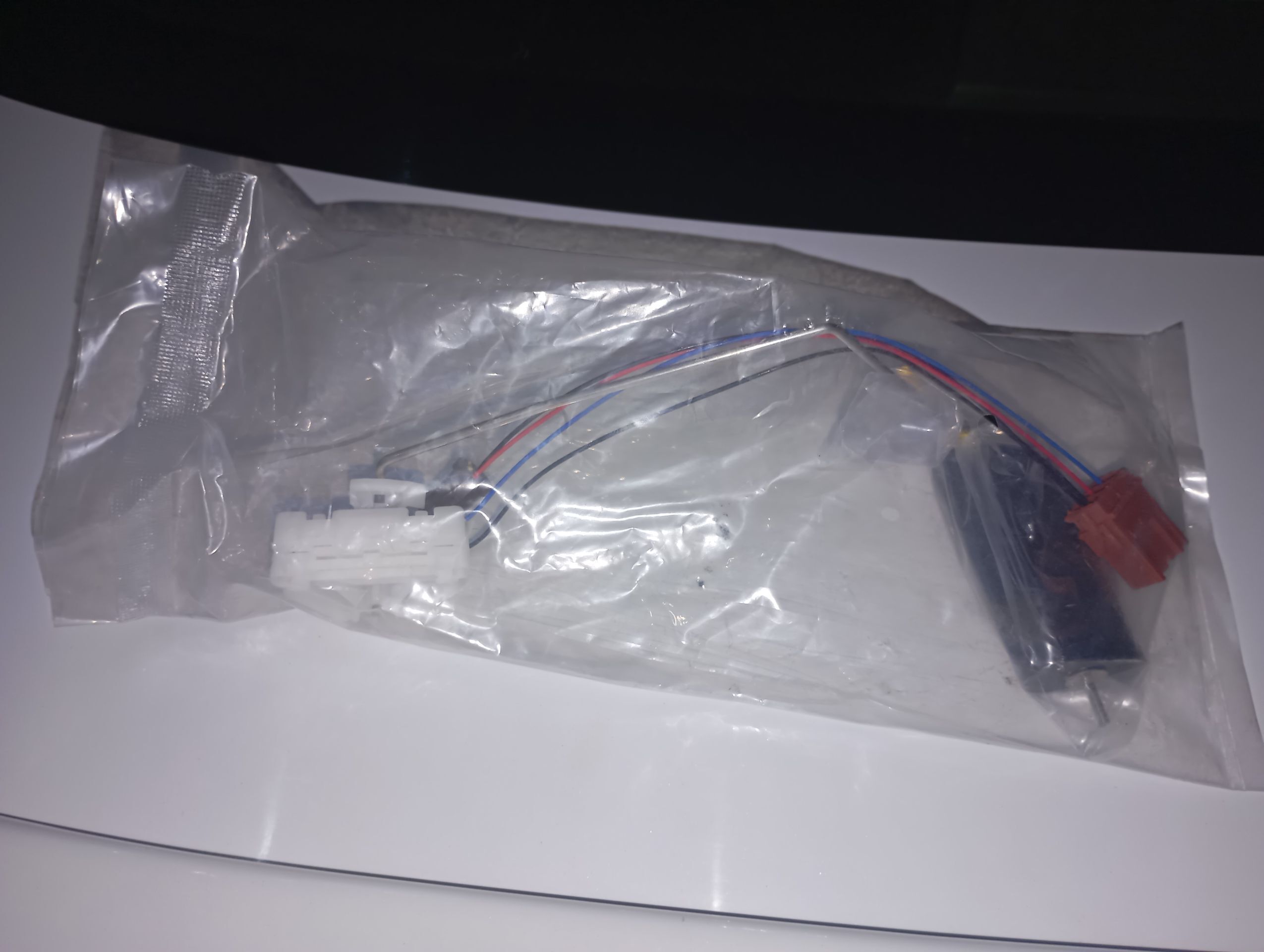 poplywok dacik nissan versa 120 TMT - 30 мкр - img 1