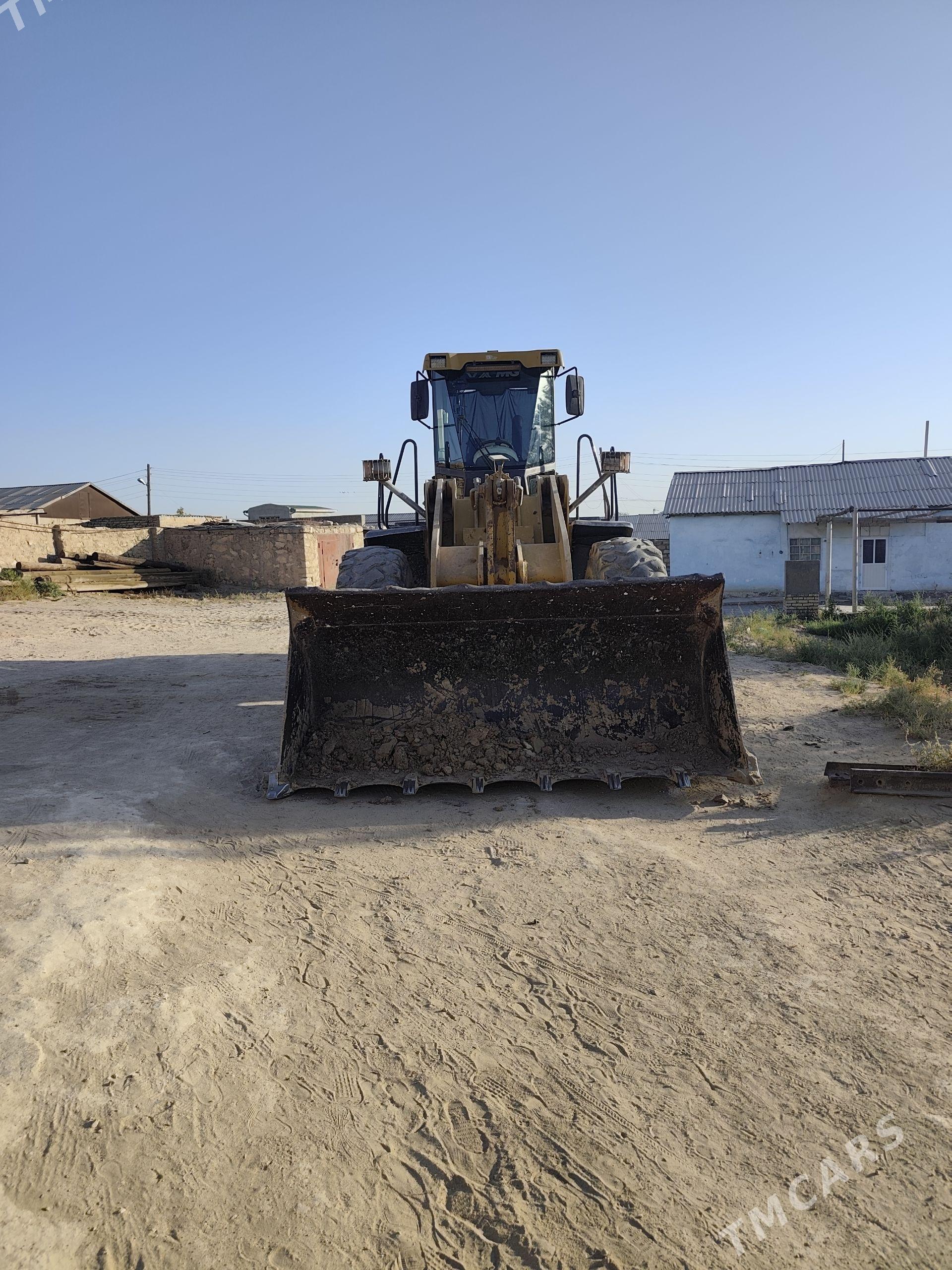 XCMG LW500F 2015 - 520 000 TMT - Kerki - img 1