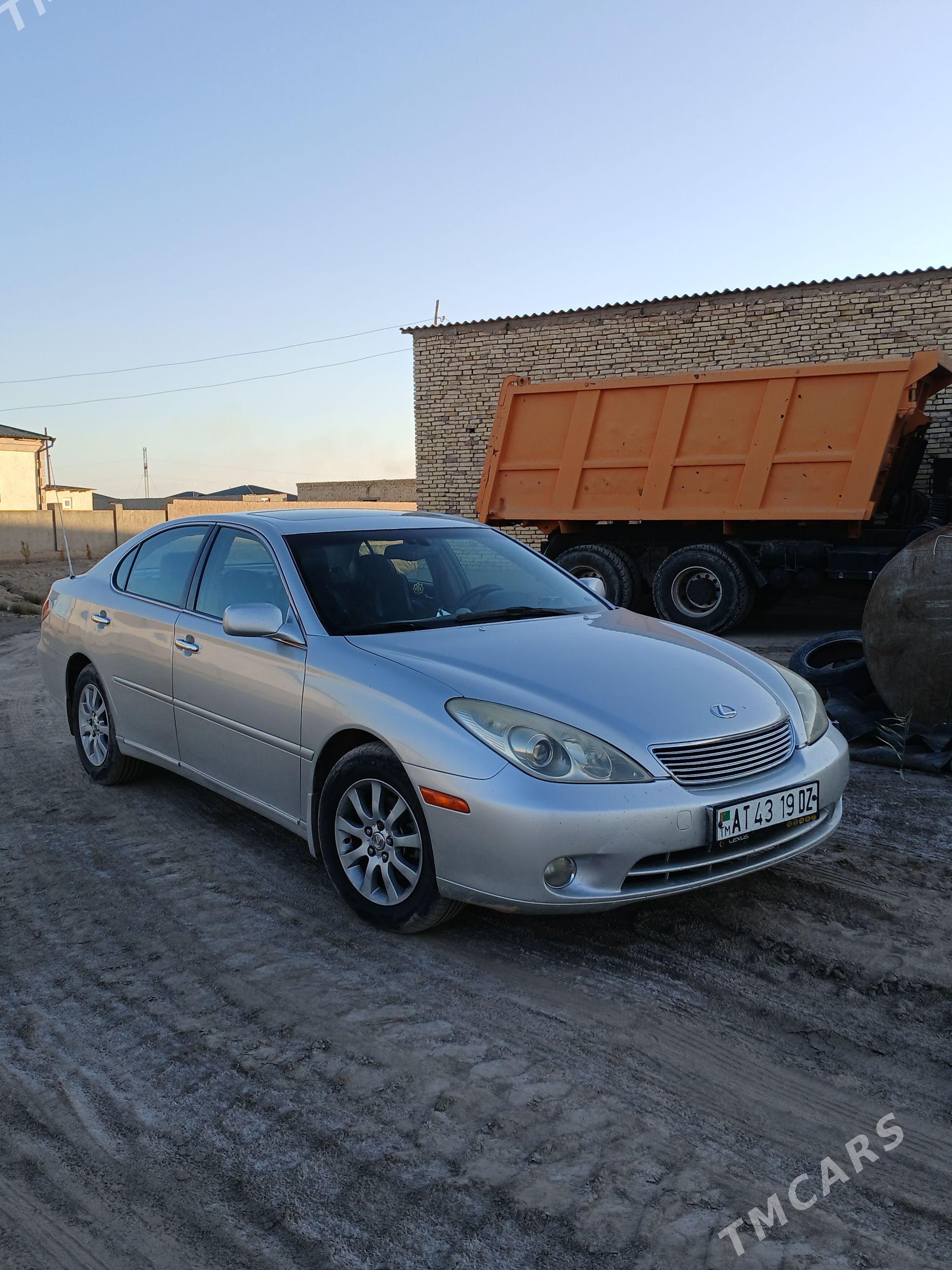 Lexus ES 330 2004 - 260 000 TMT - Daşoguz - img 1