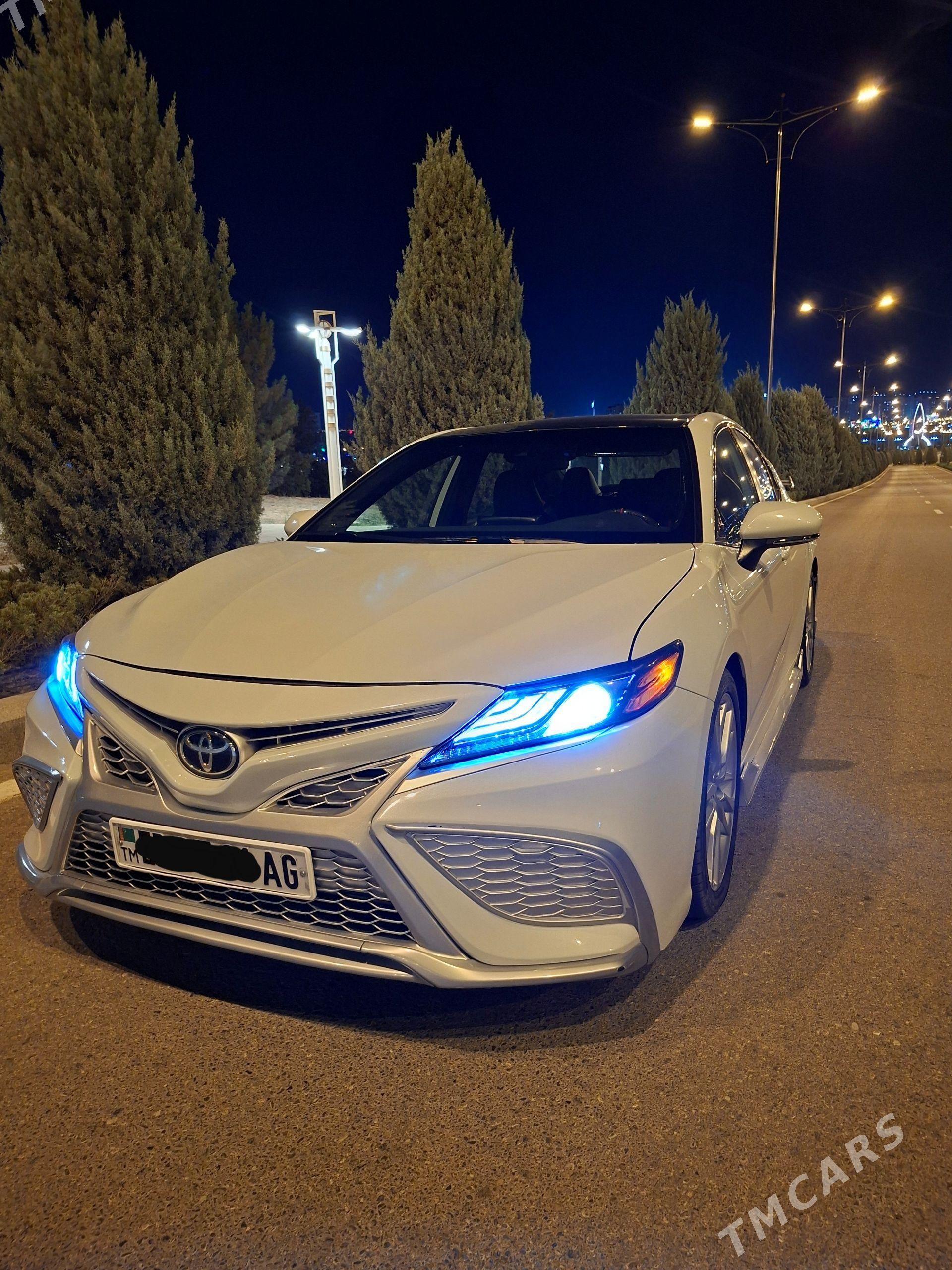 Toyota Camry 2022 - 420 000 TMT - Aşgabat - img 1