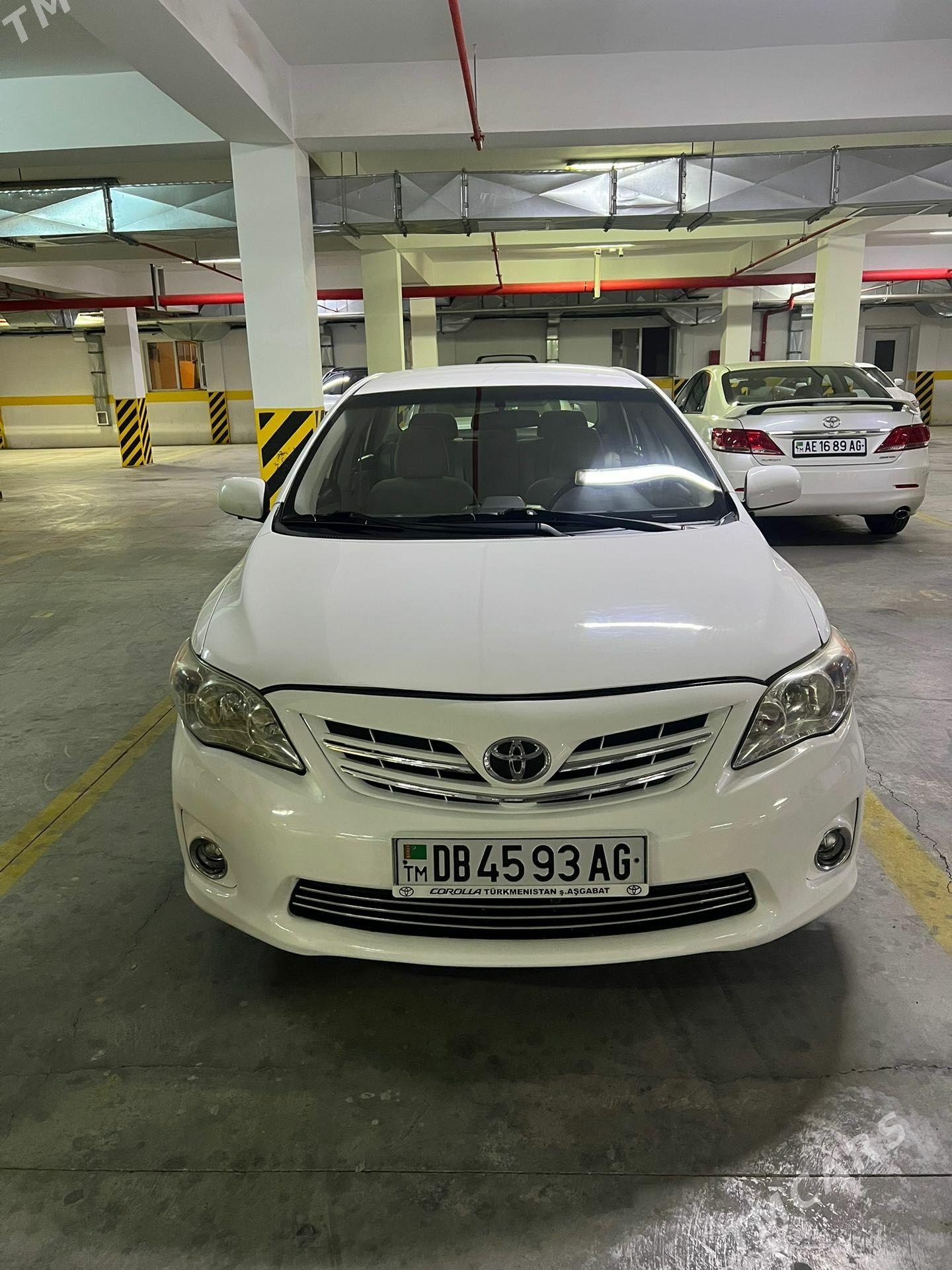 Toyota Corolla 2012 - 175 000 TMT - Ашхабад - img 1