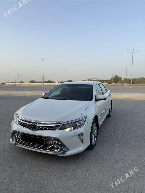 Toyota Camry 2017 - 675 000 TMT - Ашхабад - img 1
