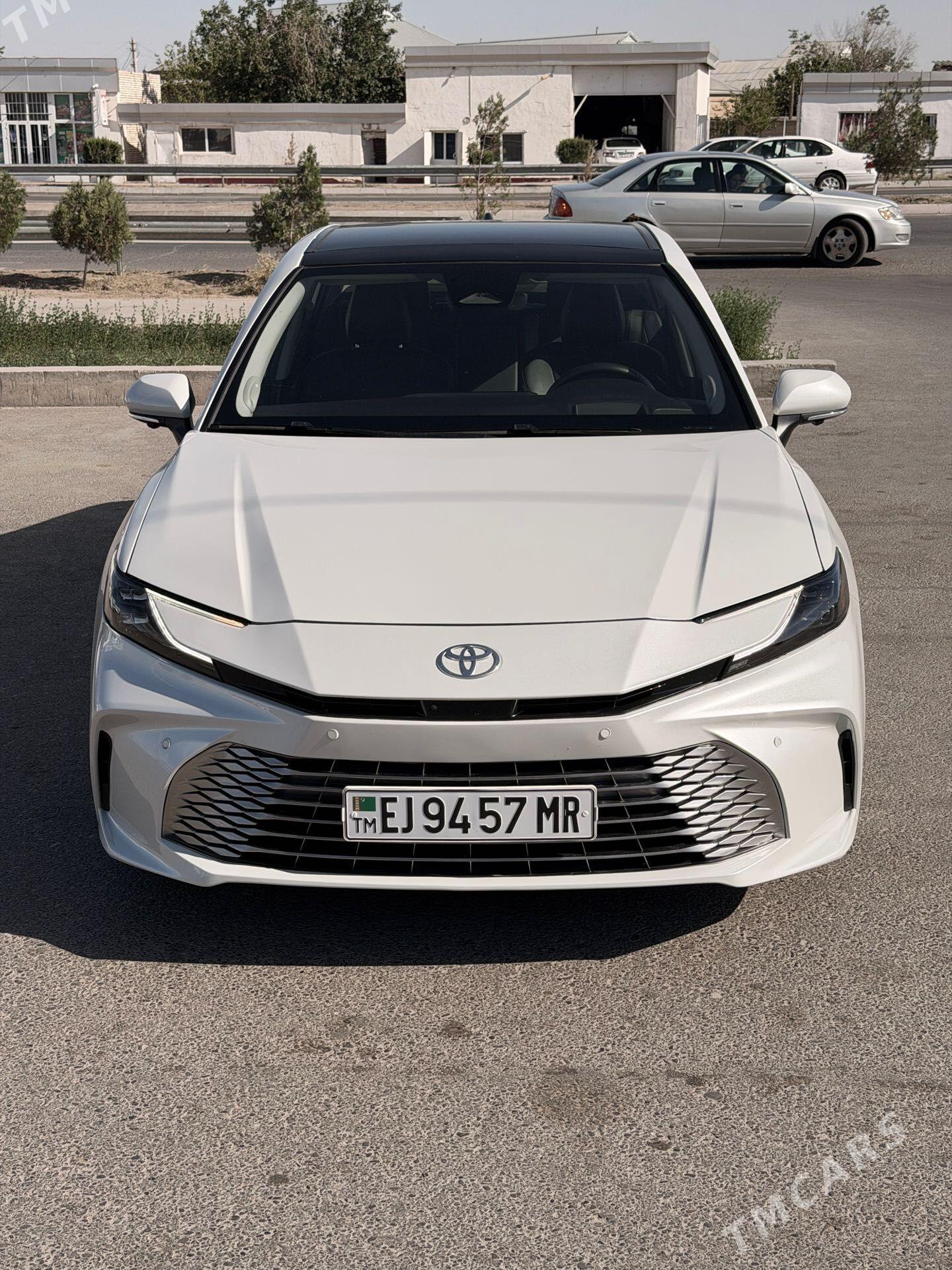 Toyota Camry Hybrid 2025 - 565 000 TMT - Мары - img 1