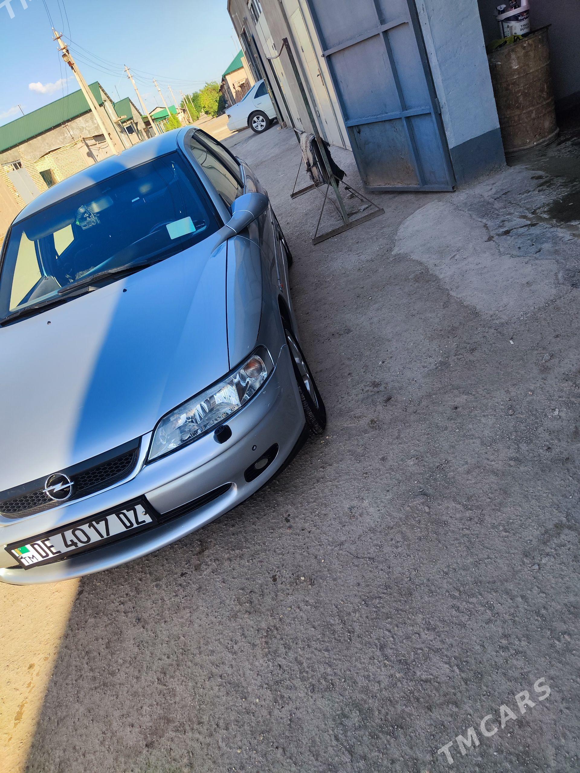 Opel Vectra 2001 - 104 000 TMT - Шабатский этрап - img 1
