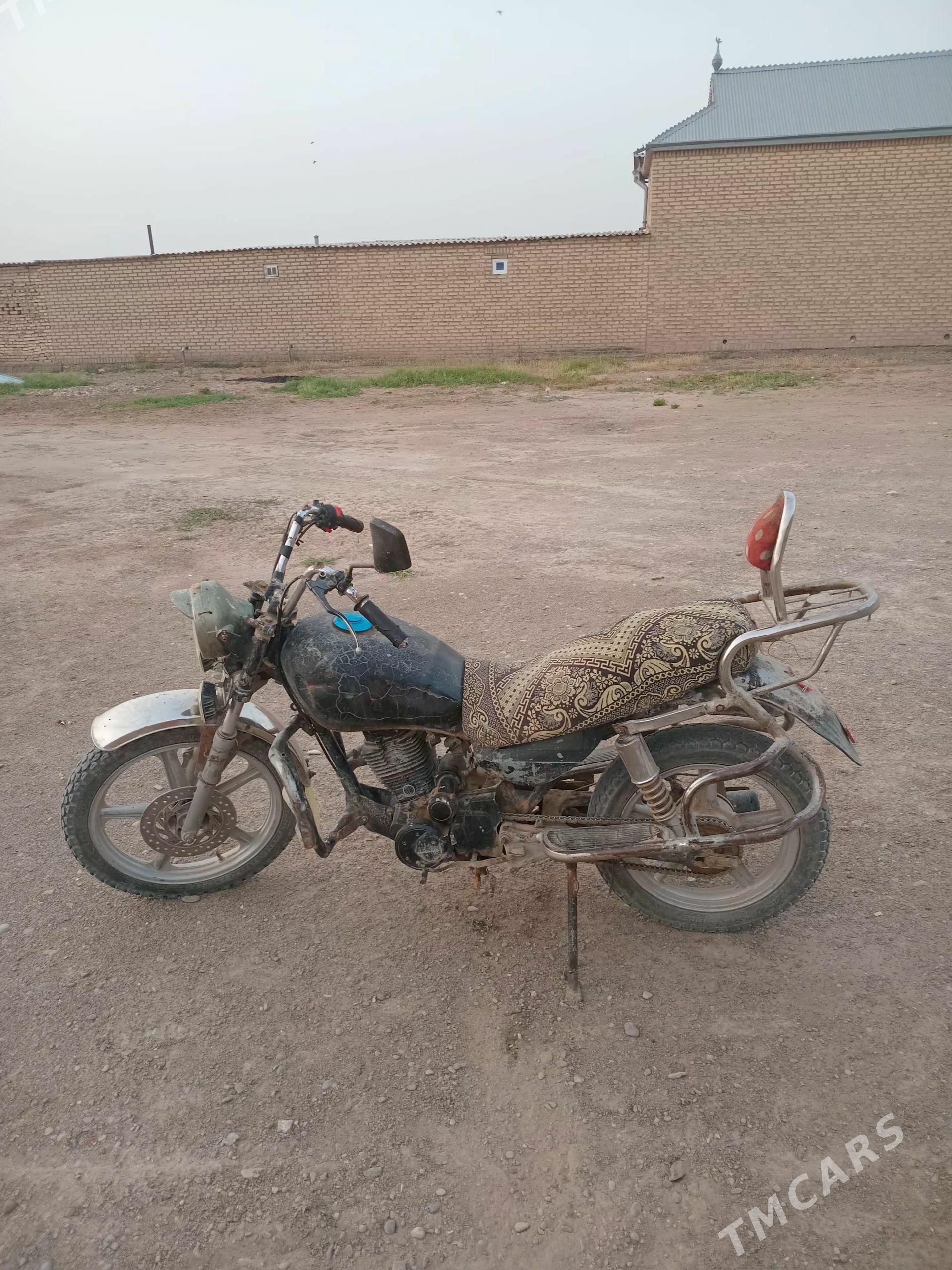 Fekon FK150-8G 2013 - 6 000 TMT - Серахс - img 1