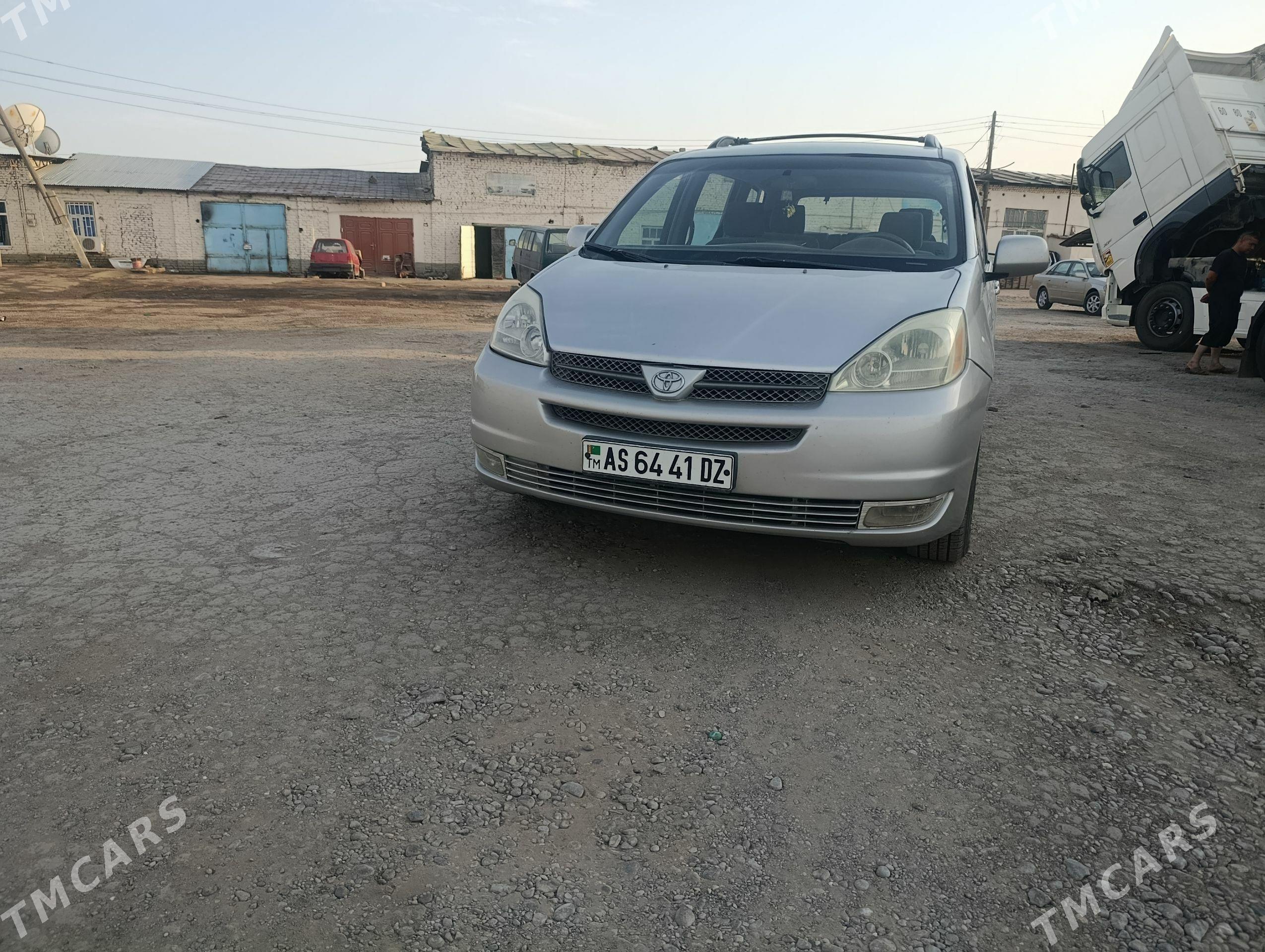 Toyota Sienna 2005 - 197 000 TMT - Daşoguz - img 1