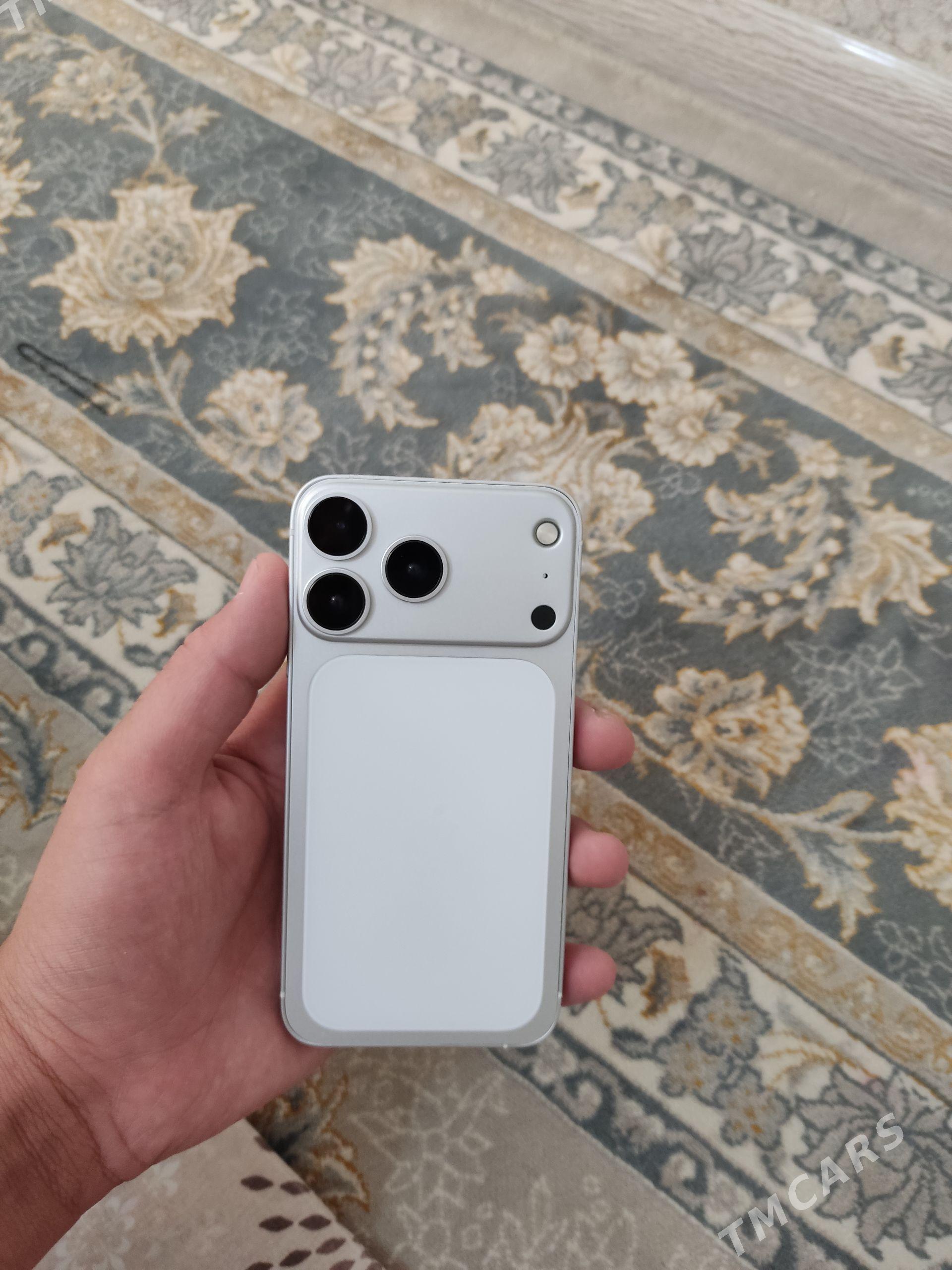 iphone xs 17pro - Балканабат - img 1