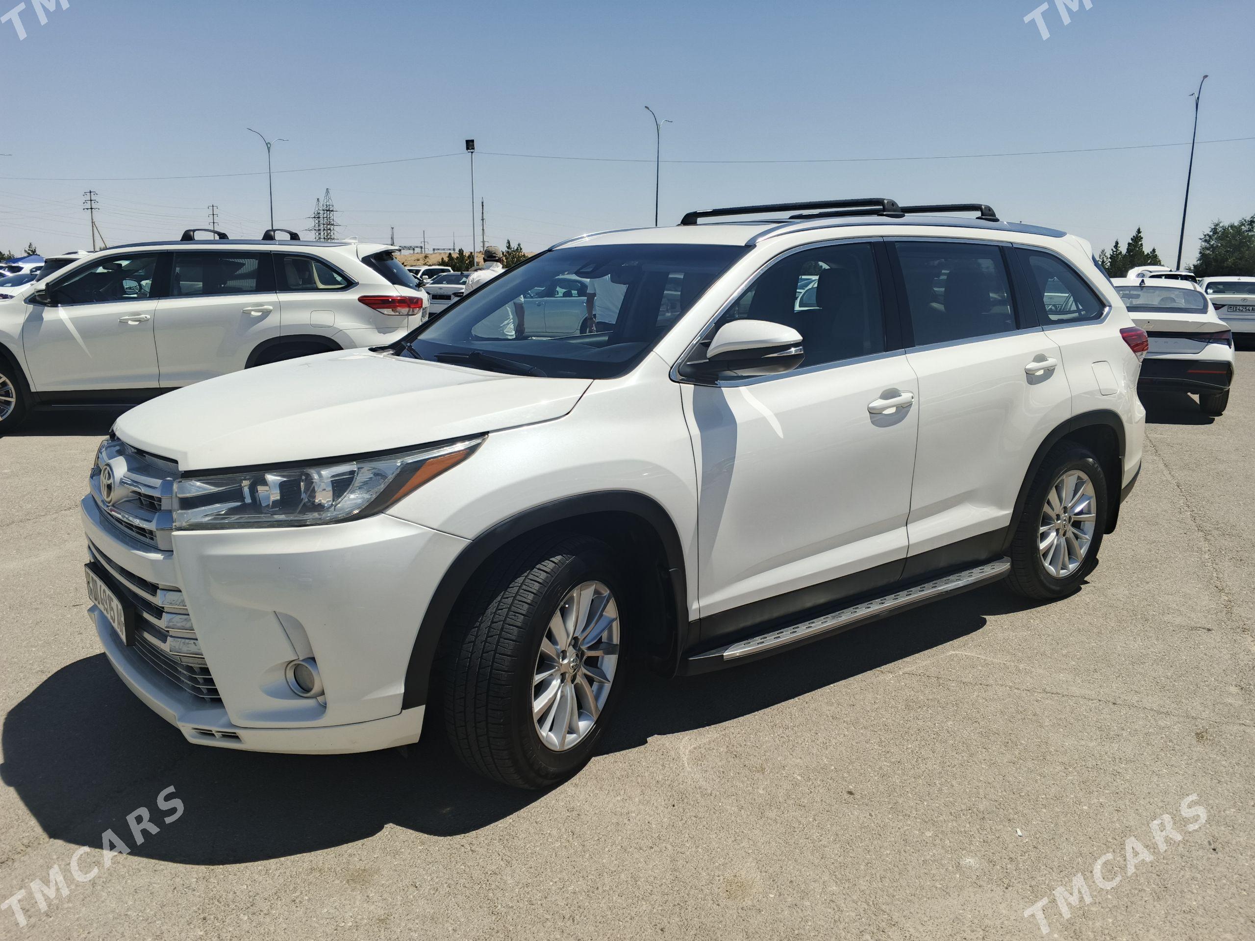 Toyota Highlander 2019 - 520 000 TMT - Сакарчага - img 1