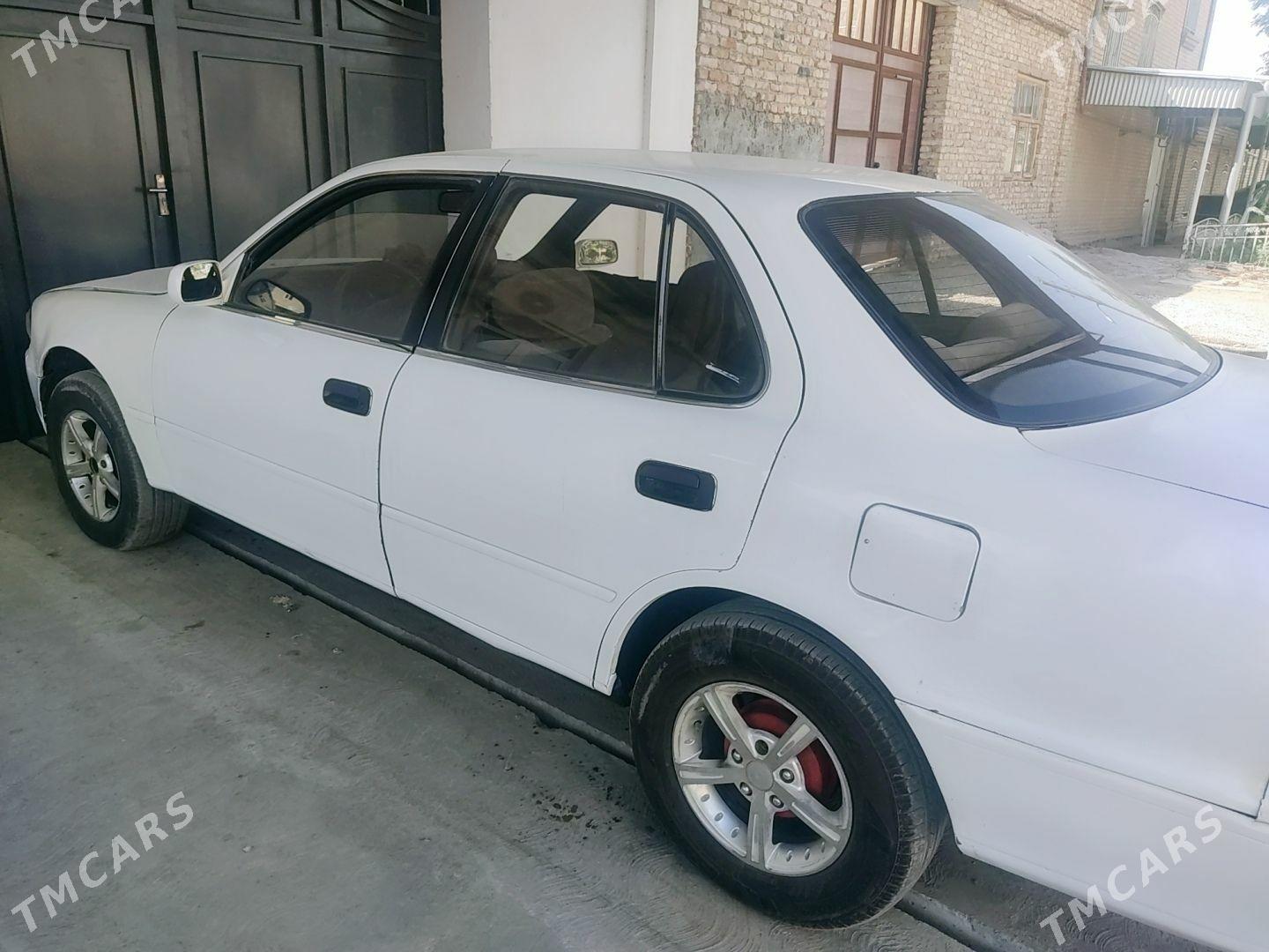 Toyota Camry 1993 - 70 000 TMT - Чарджоу - img 1