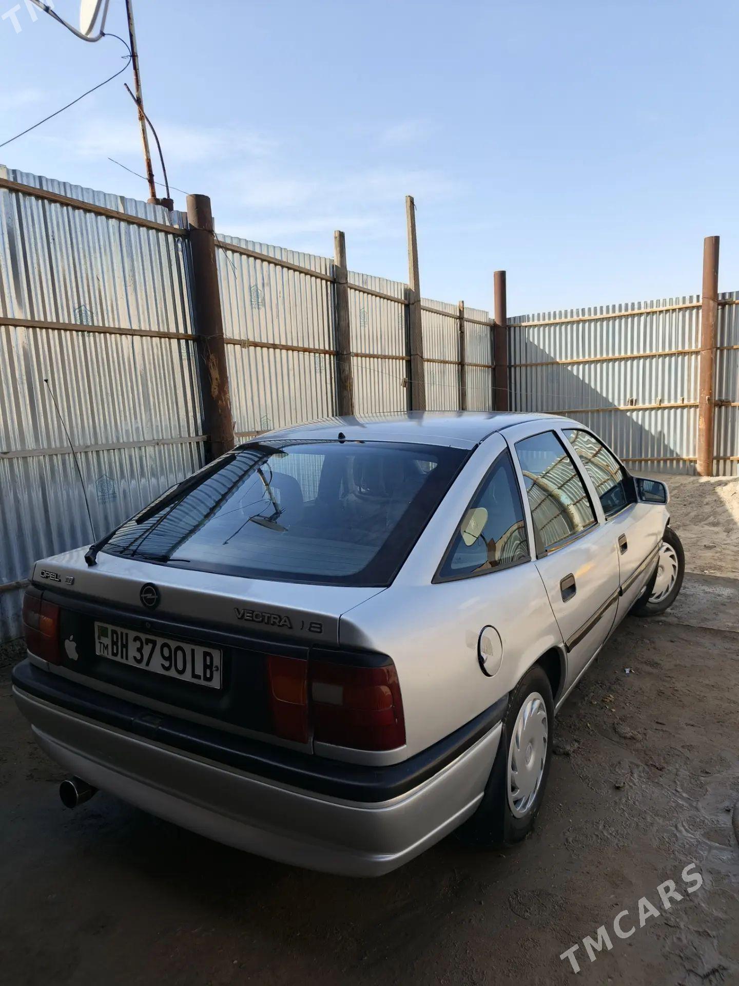 Opel Vectra 1994 - 30 000 TMT - Туркменабат - img 1
