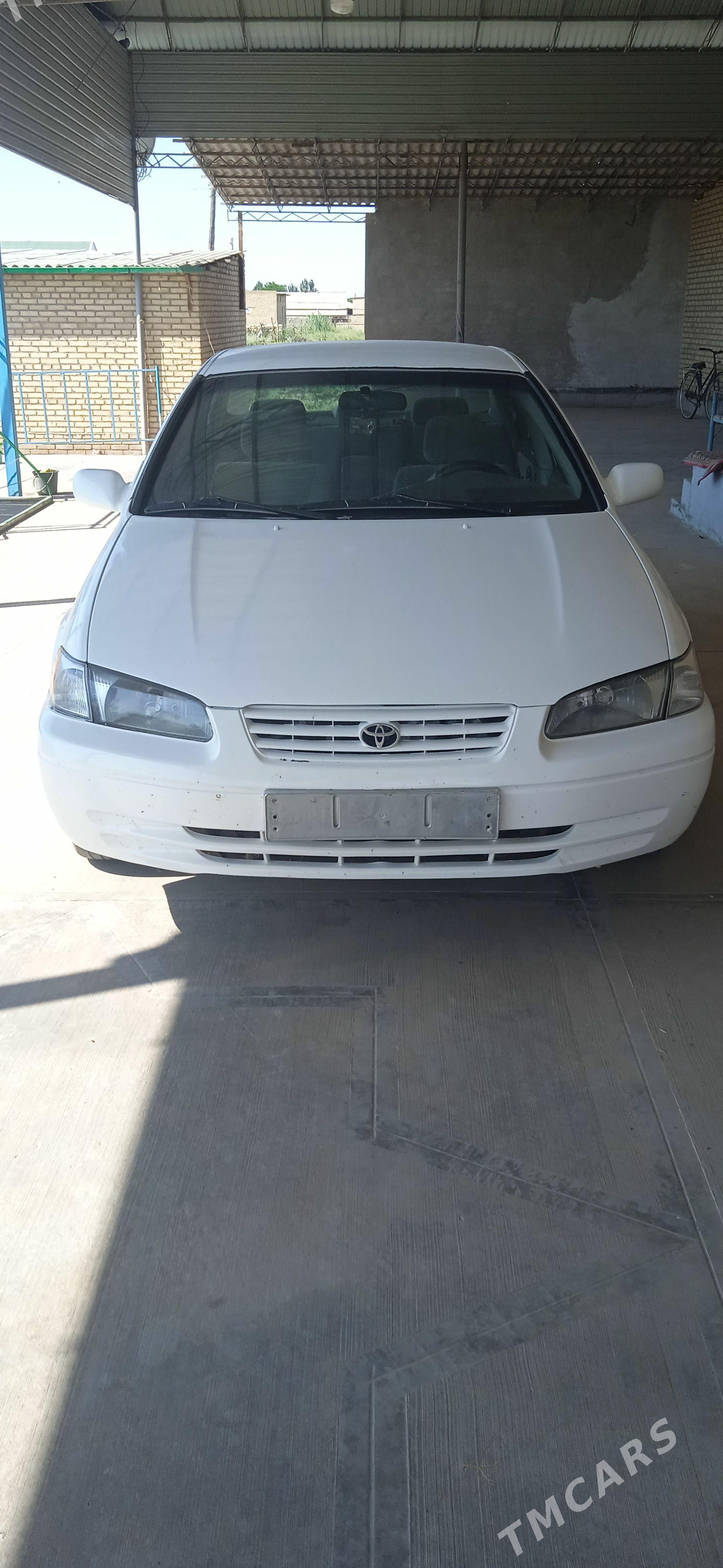 Toyota Camry 1999 - 125 000 TMT - Ходжамбаз - img 1