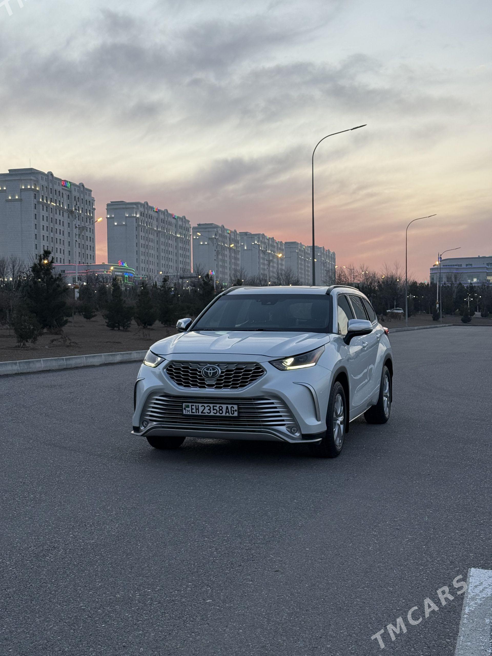 Toyota Highlander 2022 - 610 000 TMT - Çoganly - img 1