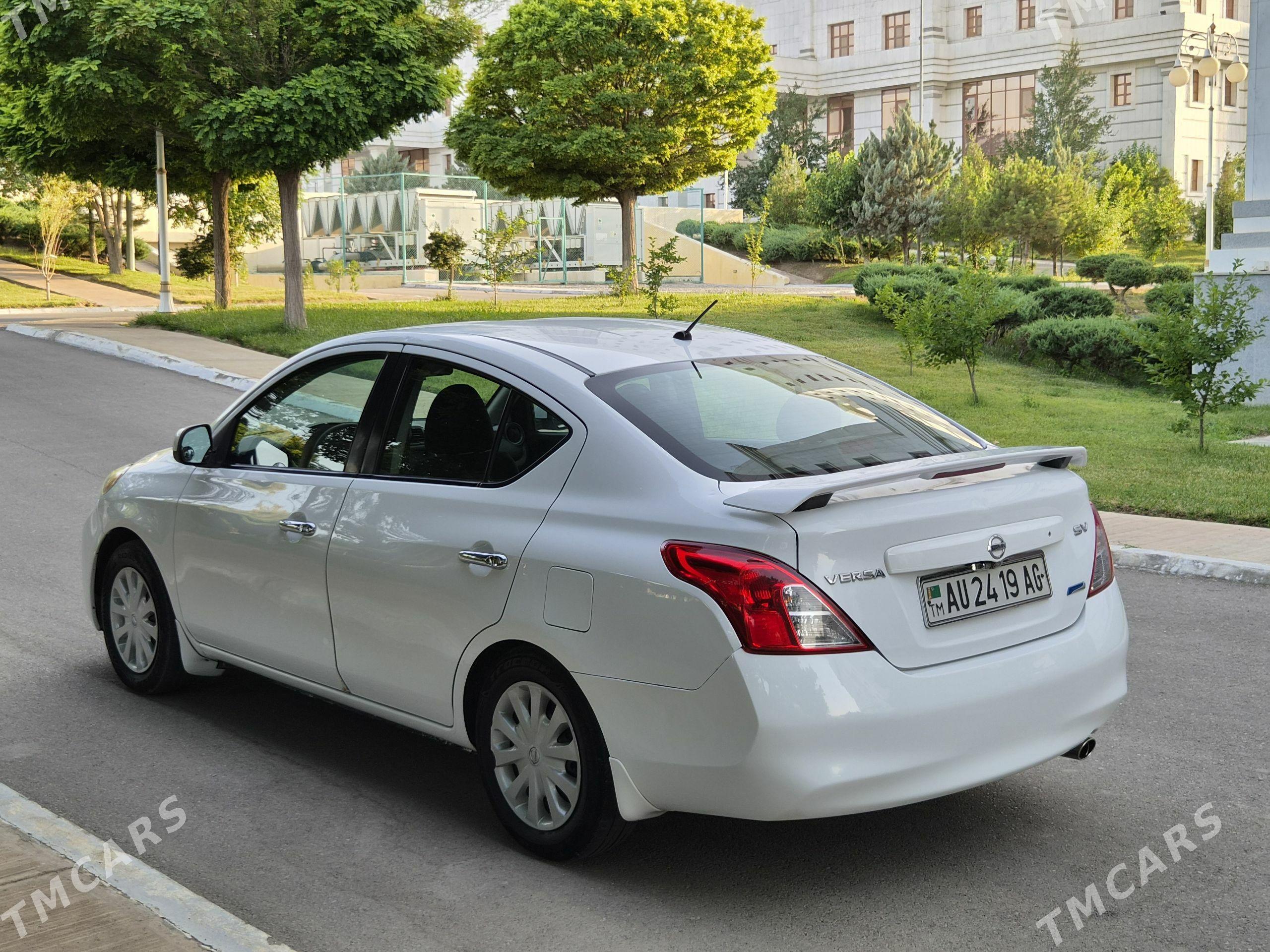 Nissan Versa 2013 - 137 000 TMT - Aşgabat - img 1