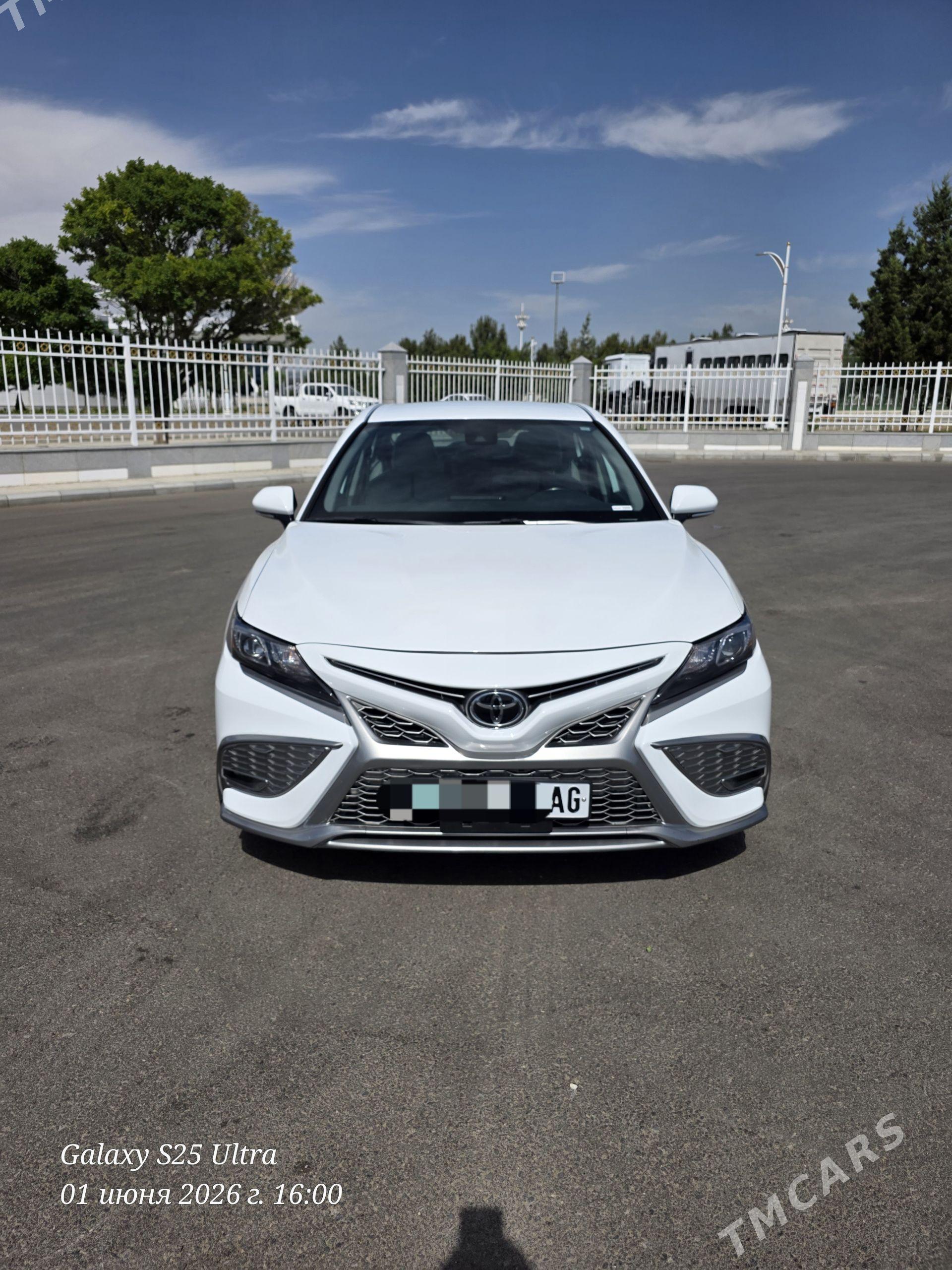 Toyota Camry 2022 - 362 000 TMT - 11 мкр - img 1