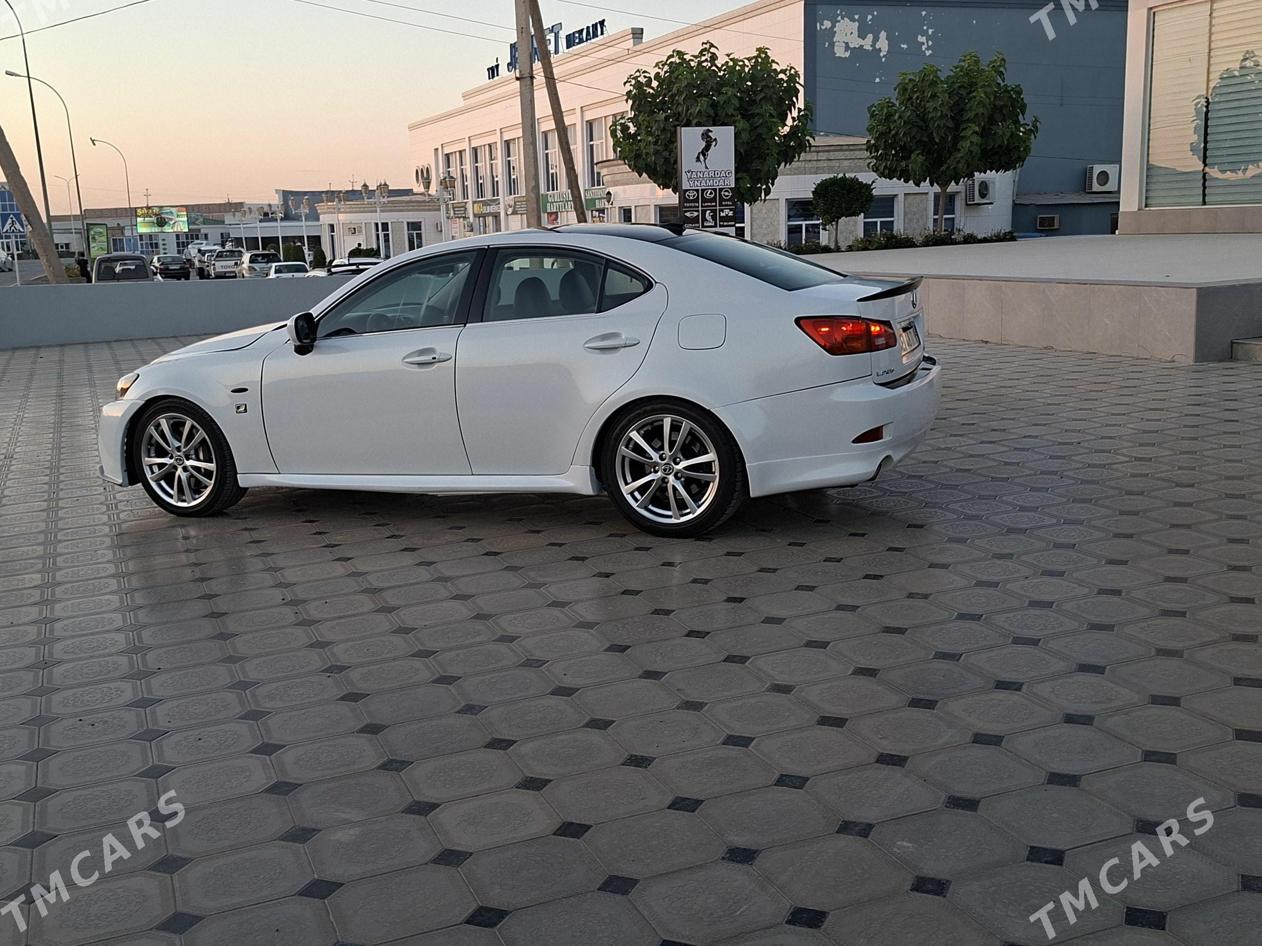 Lexus IS 350 2008 - 190 000 TMT - Mary - img 1