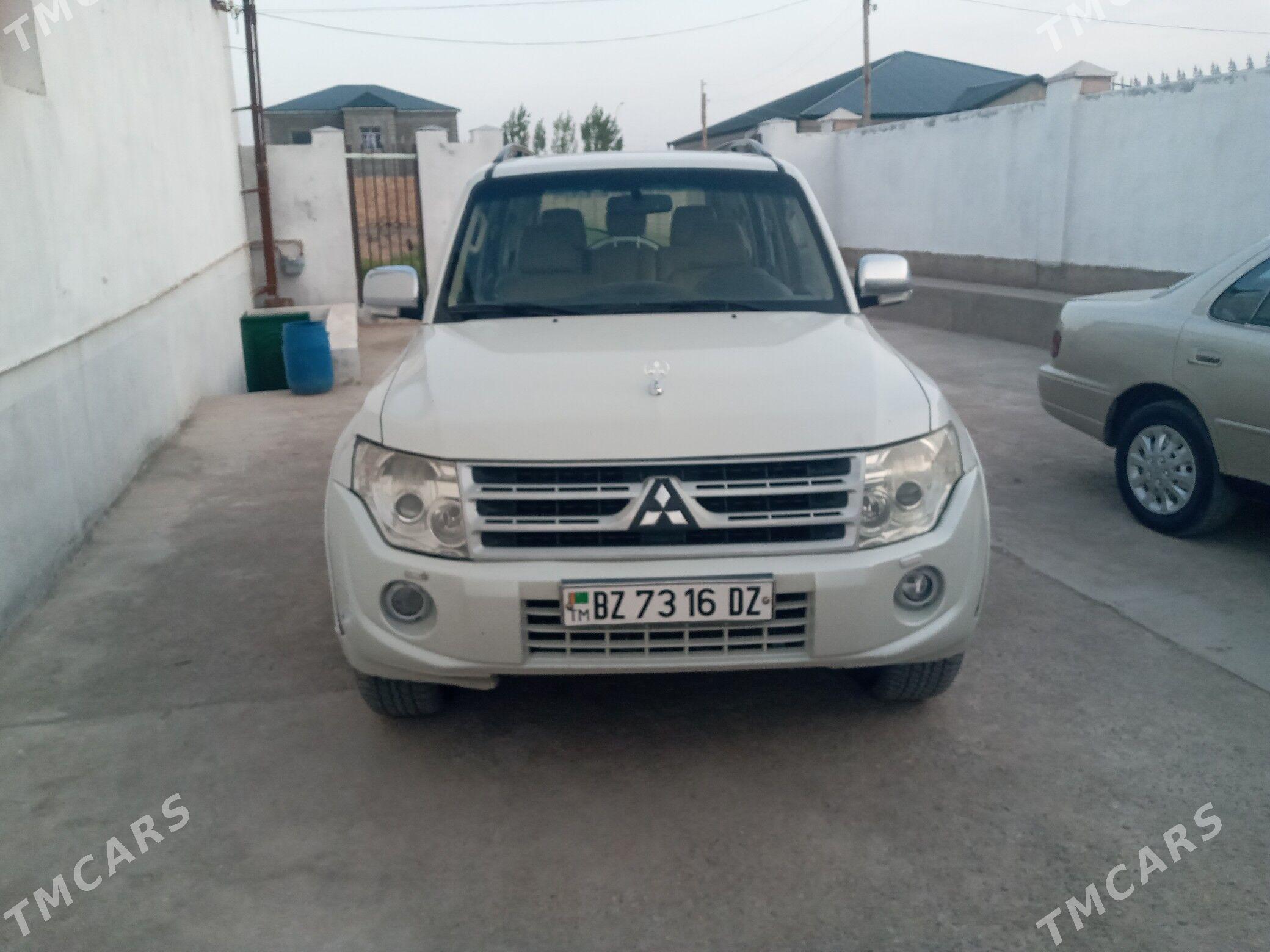 Mitsubishi Pajero 2013 - 300 000 TMT - Görogly (Tagta) - img 1