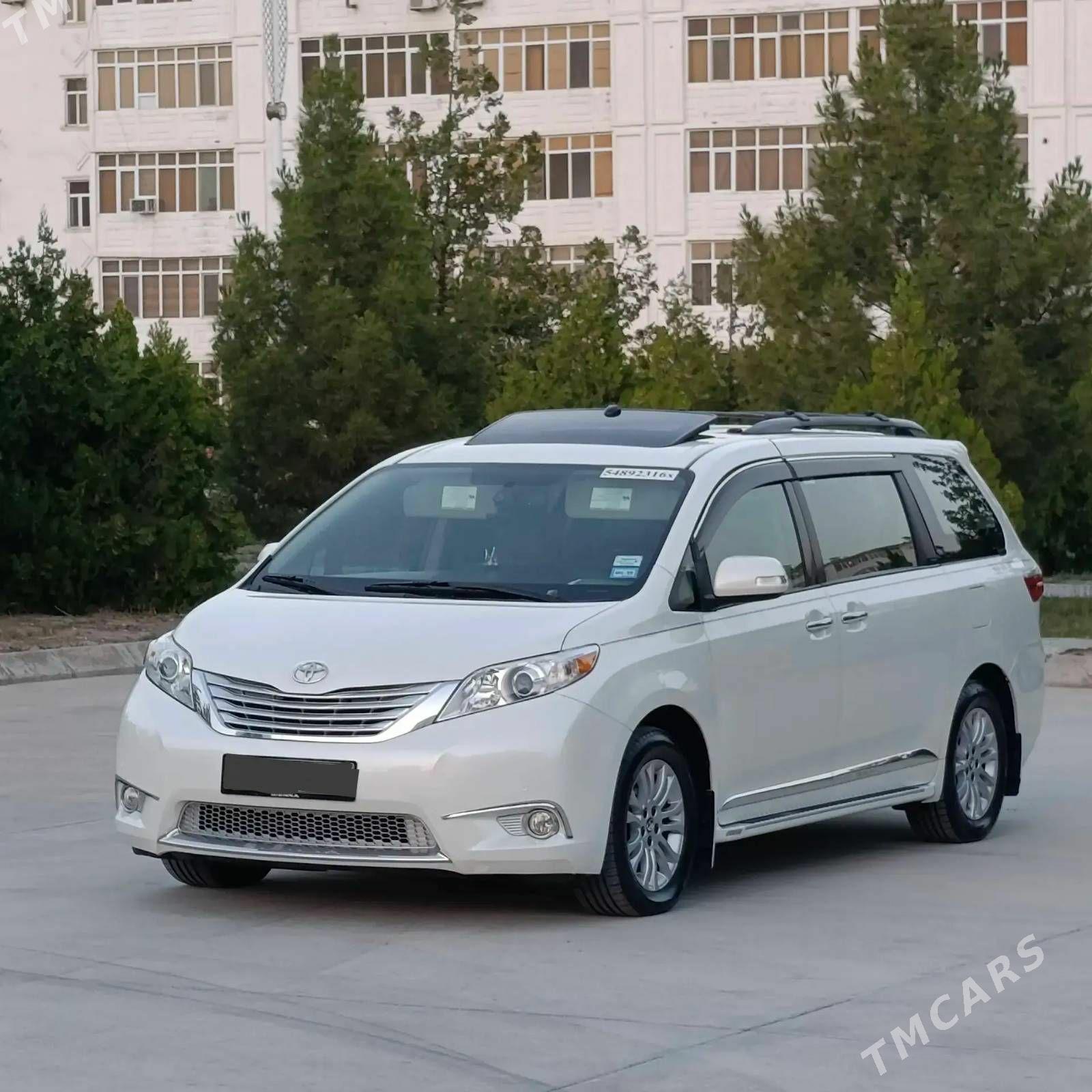 Toyota Sienna 2017 - 472 000 TMT - Балканабат - img 1