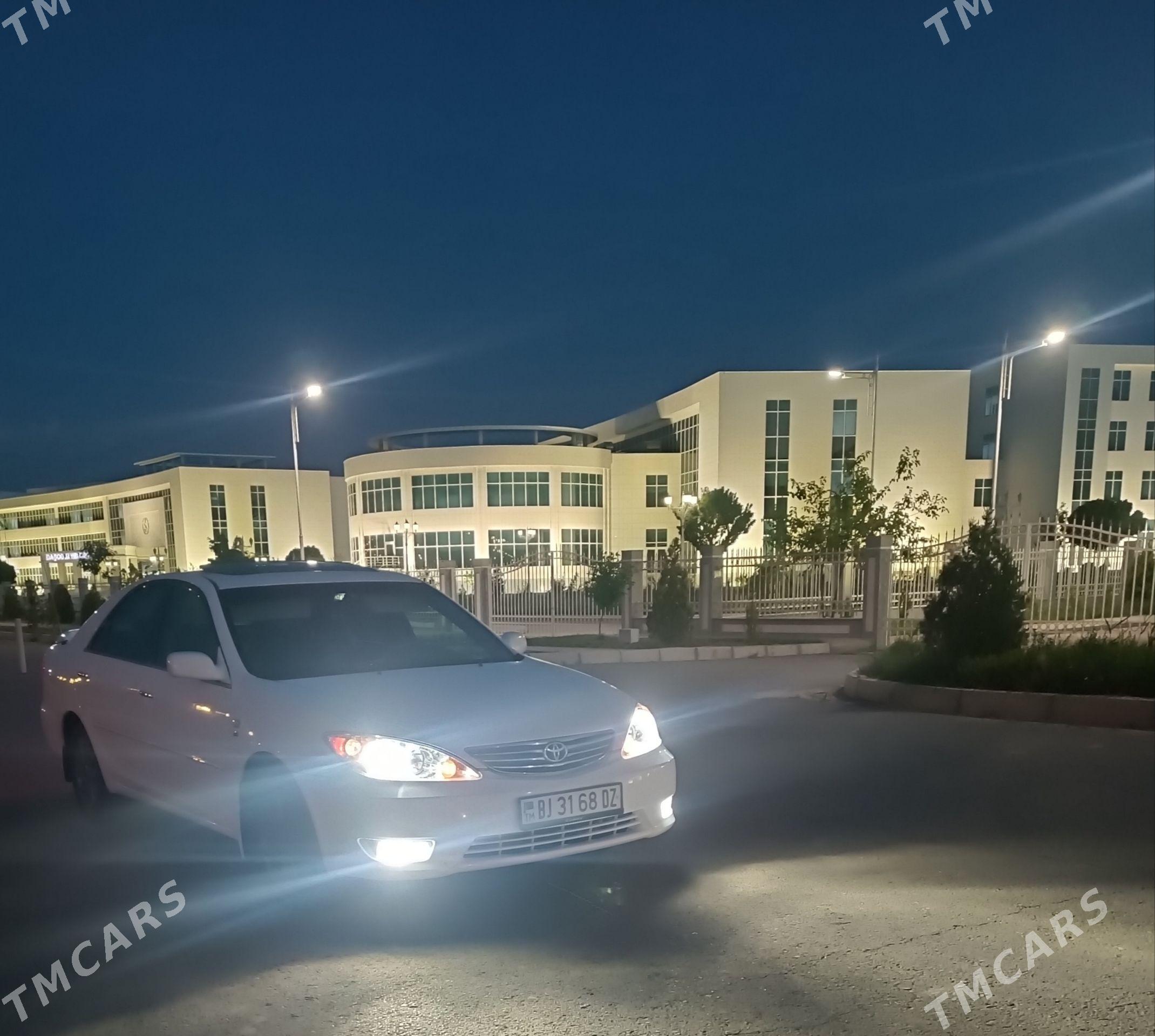 Toyota Camry 2003 - 219 000 TMT - Şabat etr. - img 1