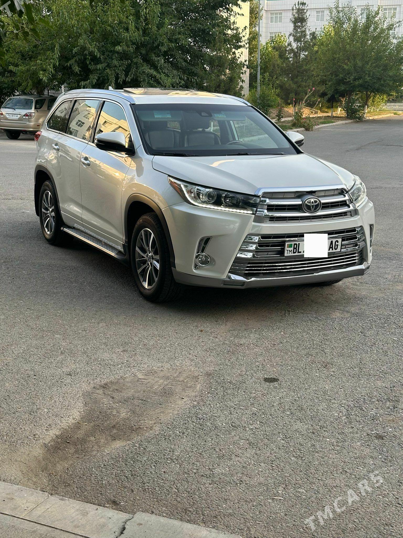 Toyota Highlander 2018 - 495 000 TMT - Aşgabat - img 1