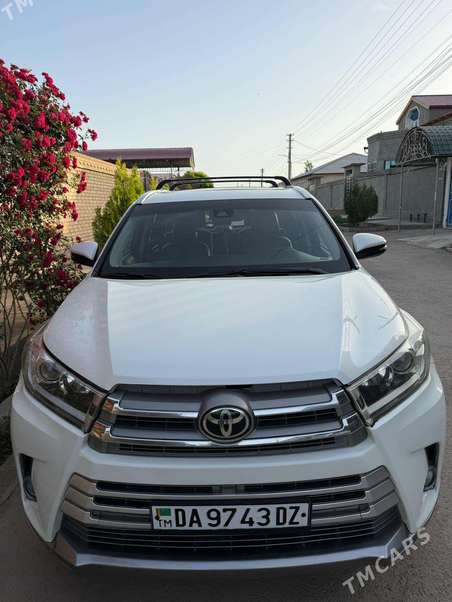 Toyota Highlander 2018 - 480 000 TMT - Daşoguz - img 1