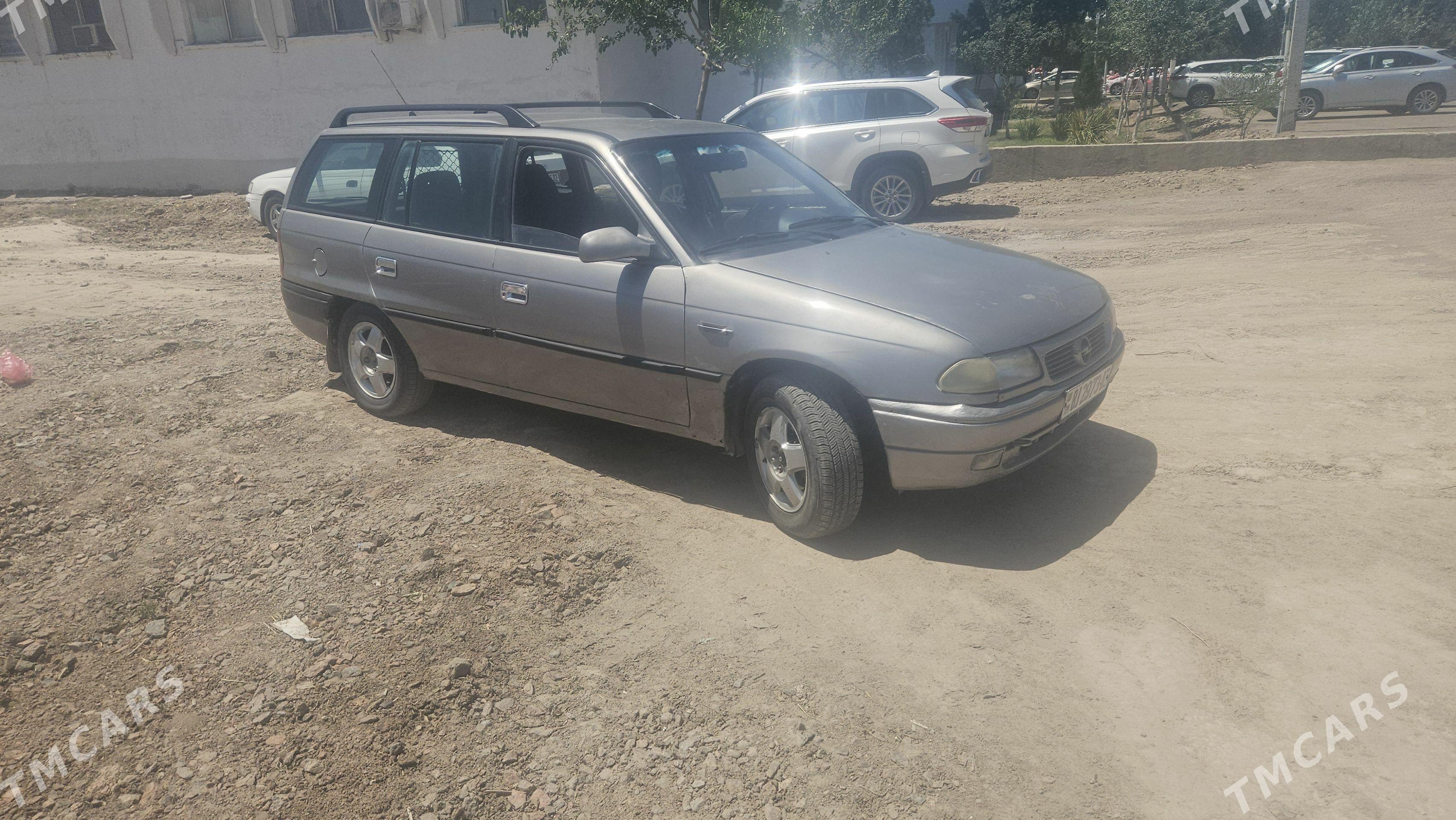 Opel Astra 1995 - 45 000 TMT - Şabat etr. - img 1