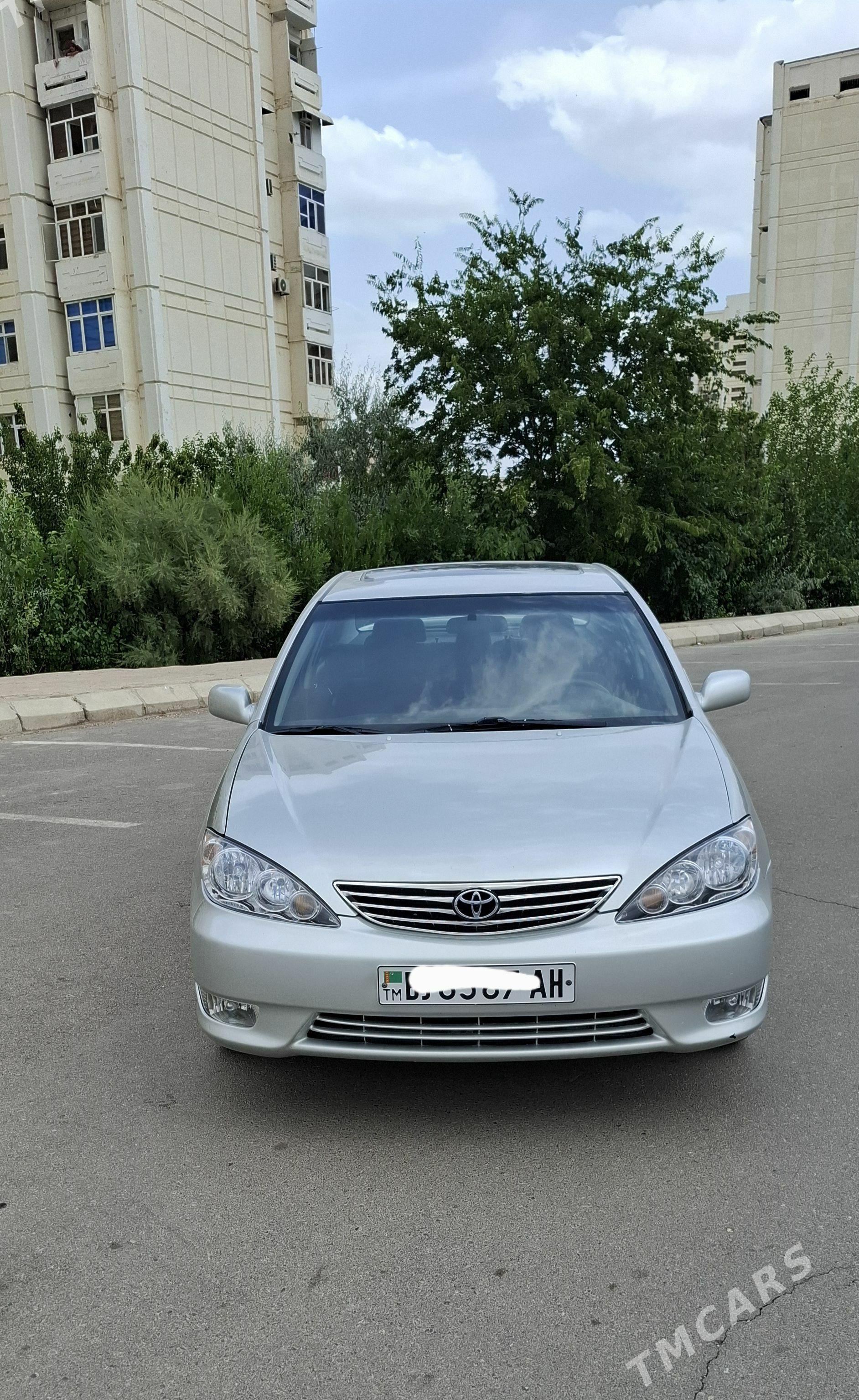 Toyota Camry 2005 - 230 000 TMT - 11 мкр - img 1