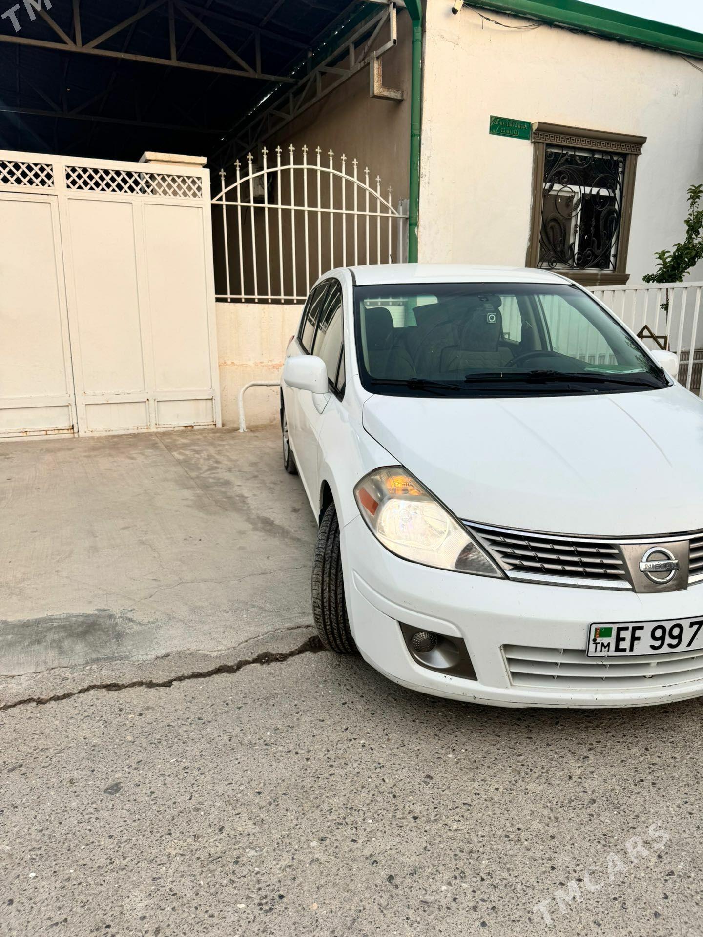 Nissan Versa 2010 - 145 000 TMT - Garadamak - img 1