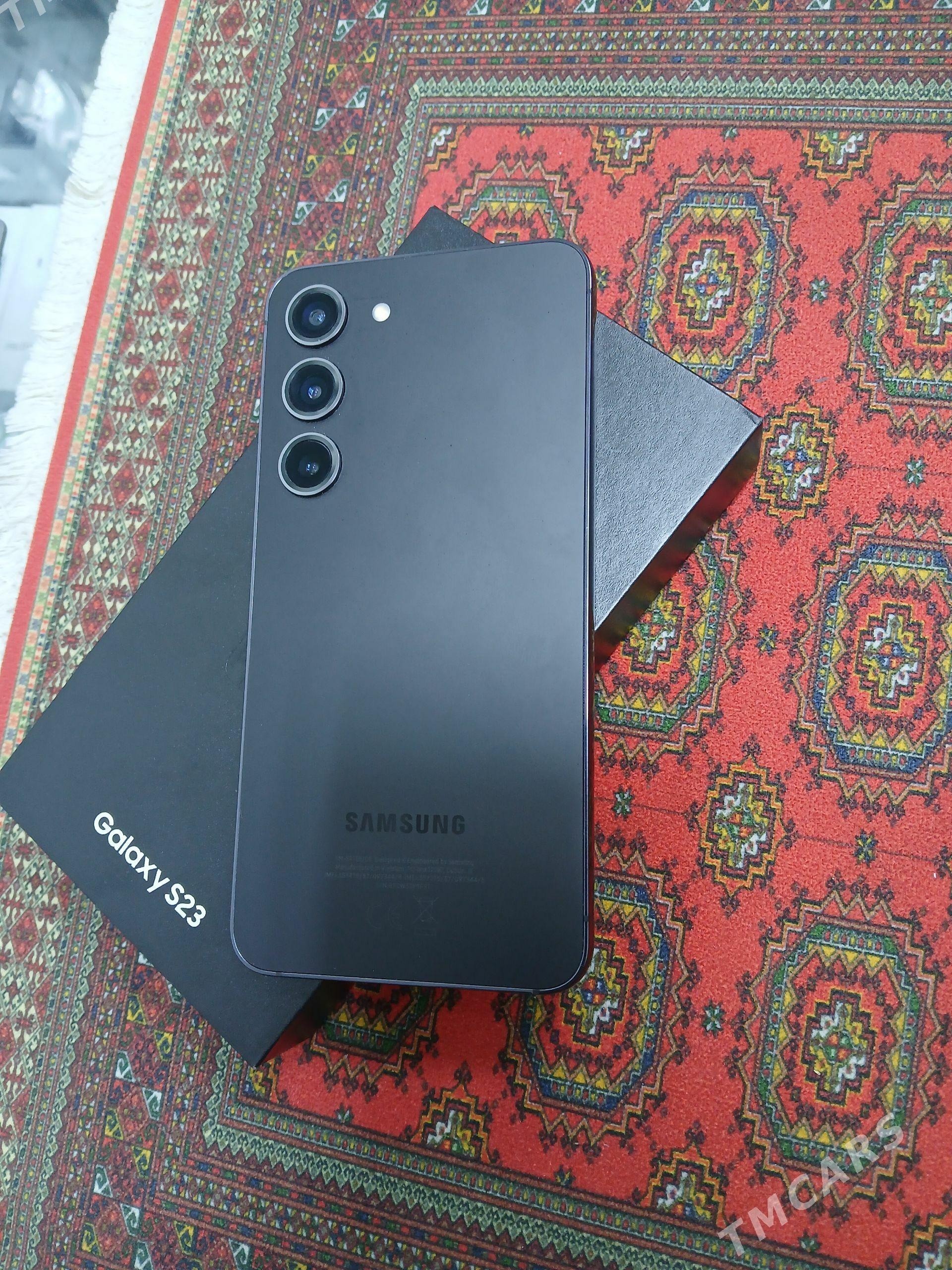 samsung S23 - Торговый центр "15 лет Независимости" - img 1