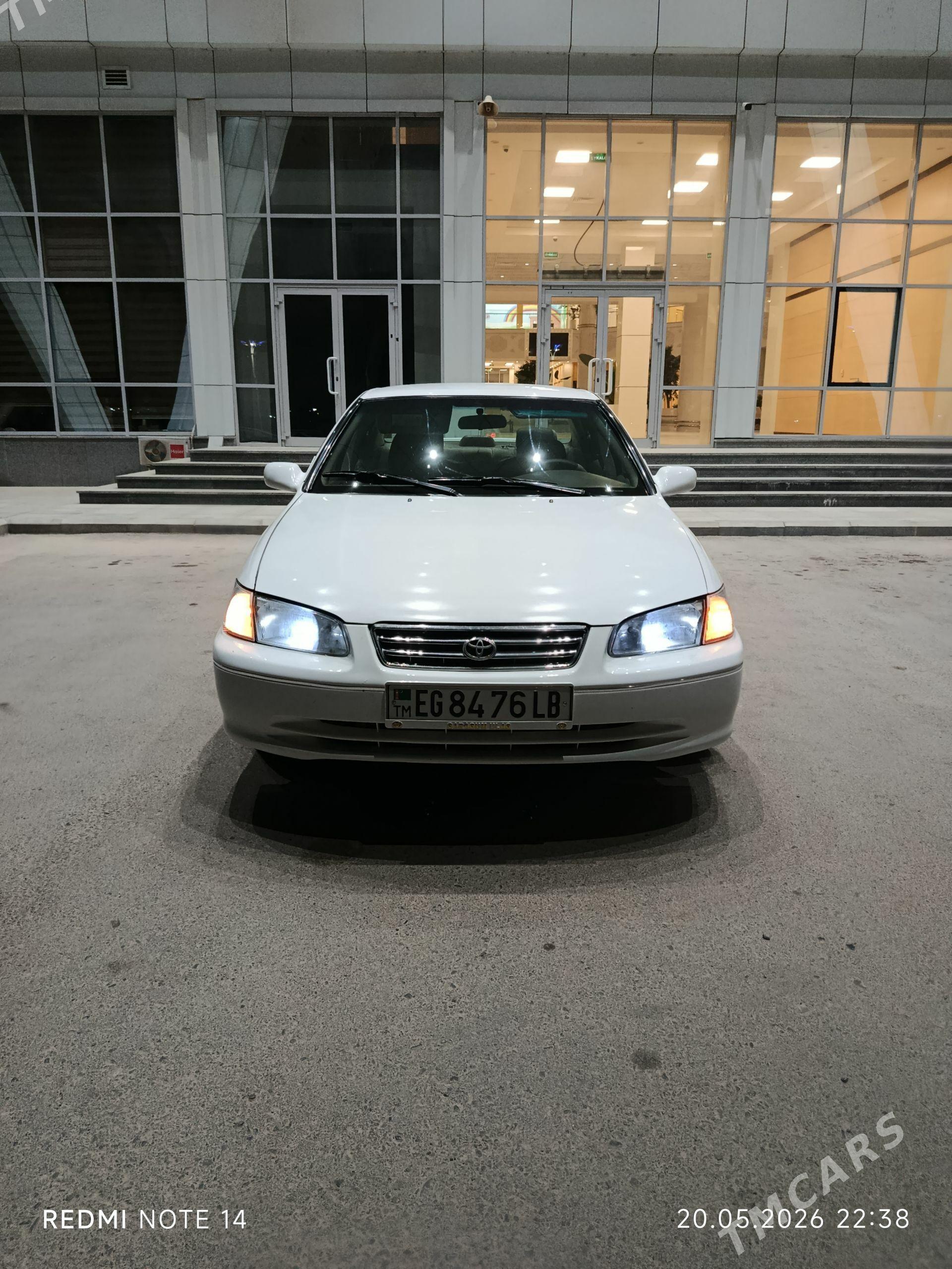 Toyota Camry 2000 - 170 000 TMT - Туркменабат - img 1