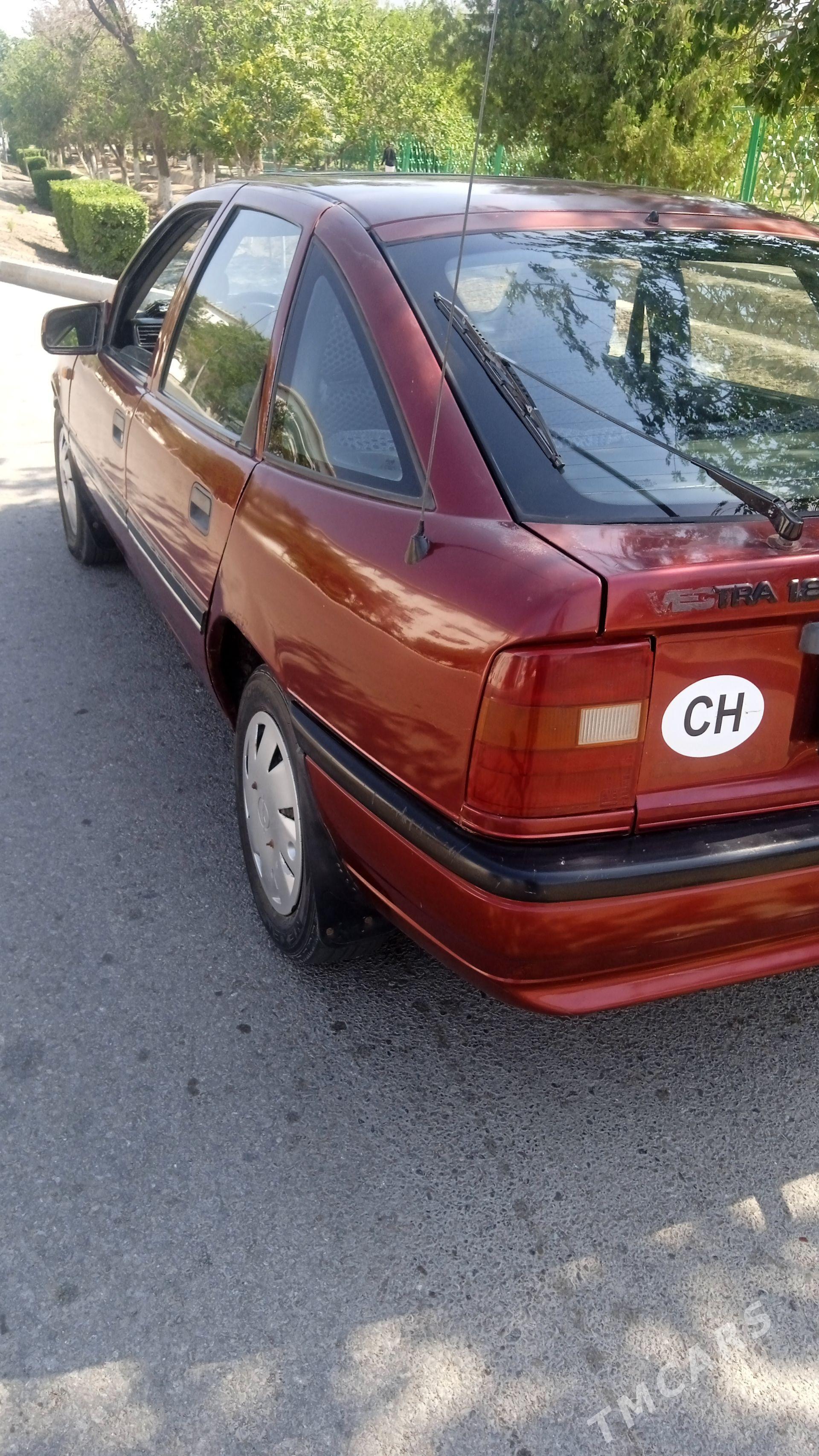 Opel Vectra 1992 - 40 000 TMT - Дашогуз - img 1