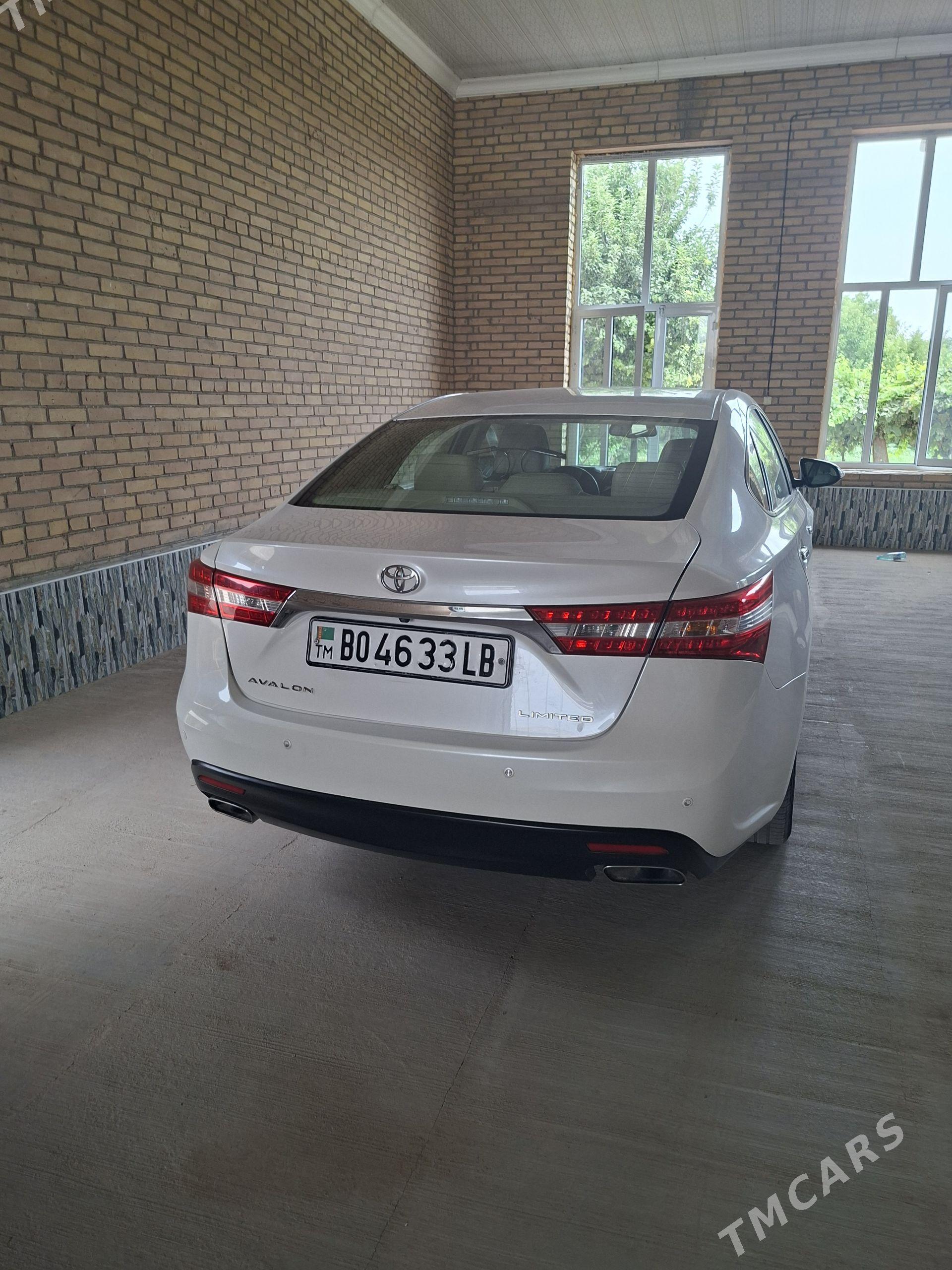 Toyota Avalon 2015 - 445 000 TMT - Çärjew - img 1