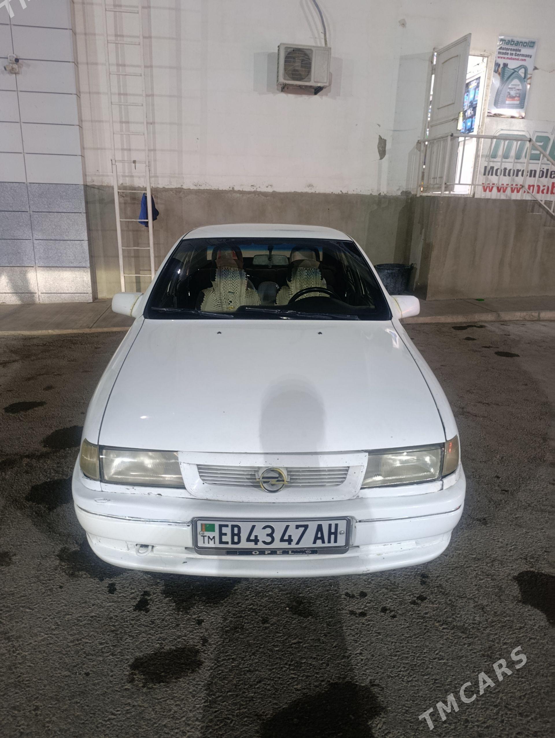 Opel Vectra 1991 - 38 000 TMT - Бабадайхан - img 1