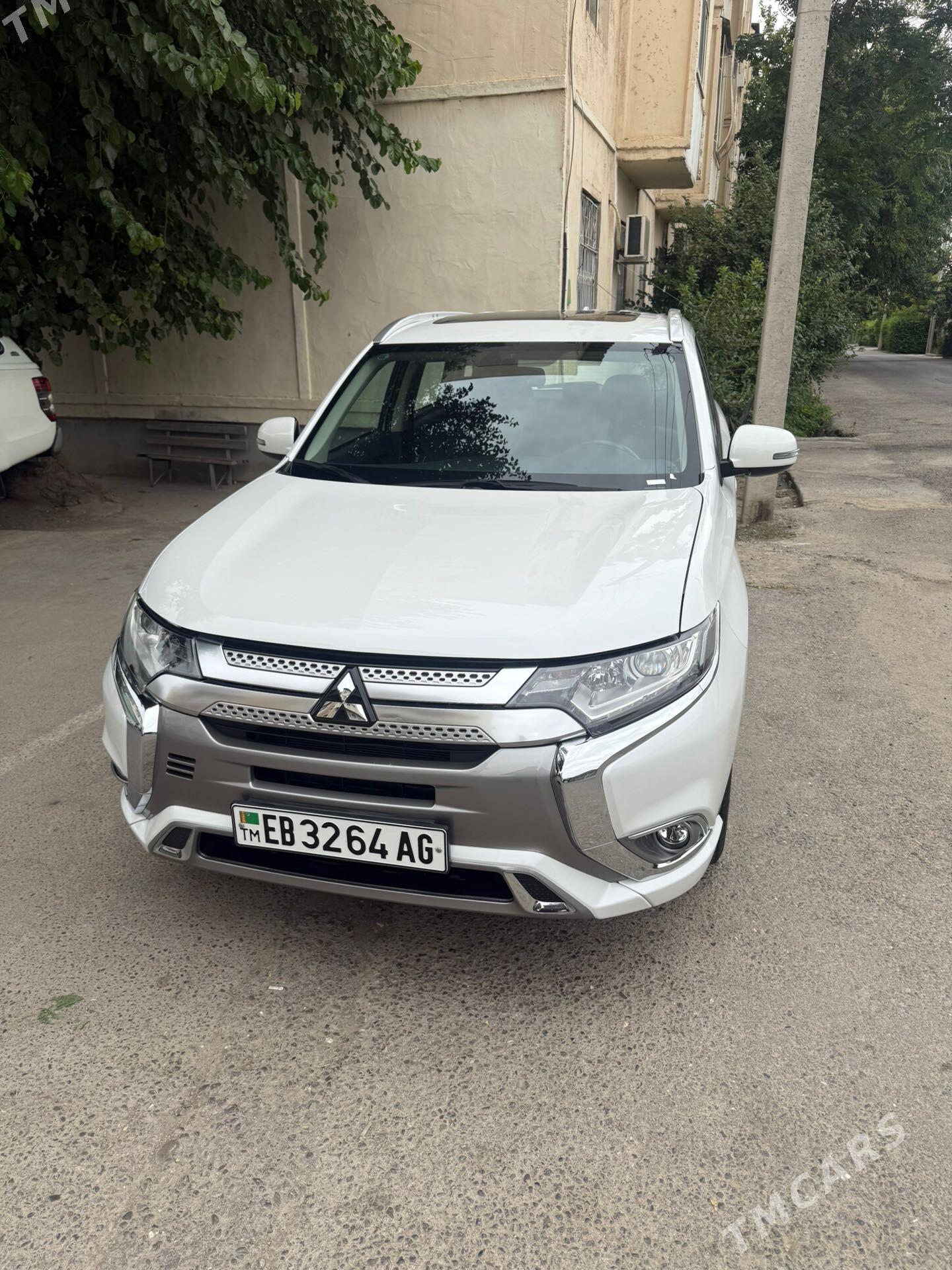 Mitsubishi Outlander 2022 - 297 000 TMT - Ашхабад - img 1