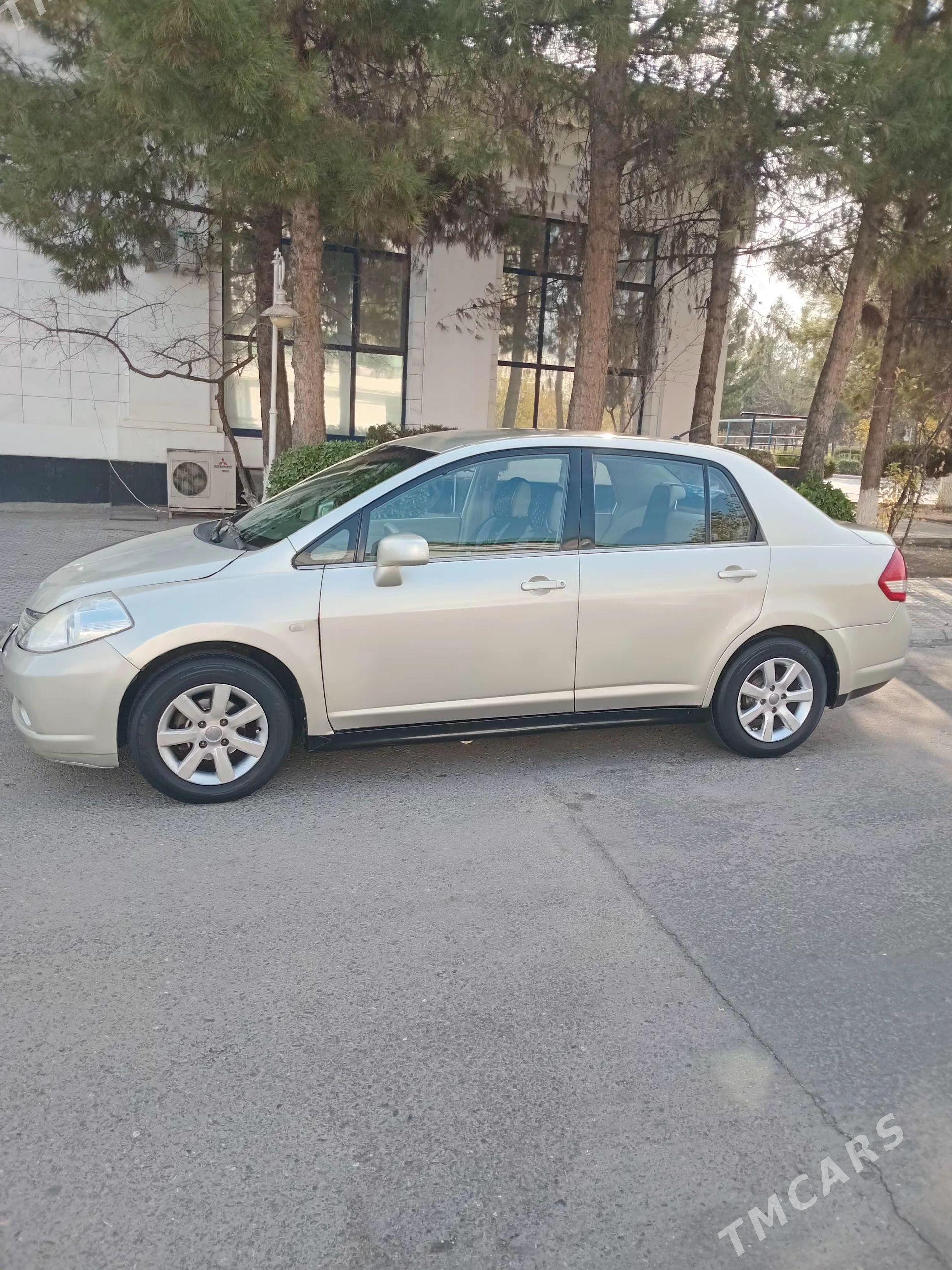 Nissan Tiida 2006 - 132 000 TMT - Бедев - img 1