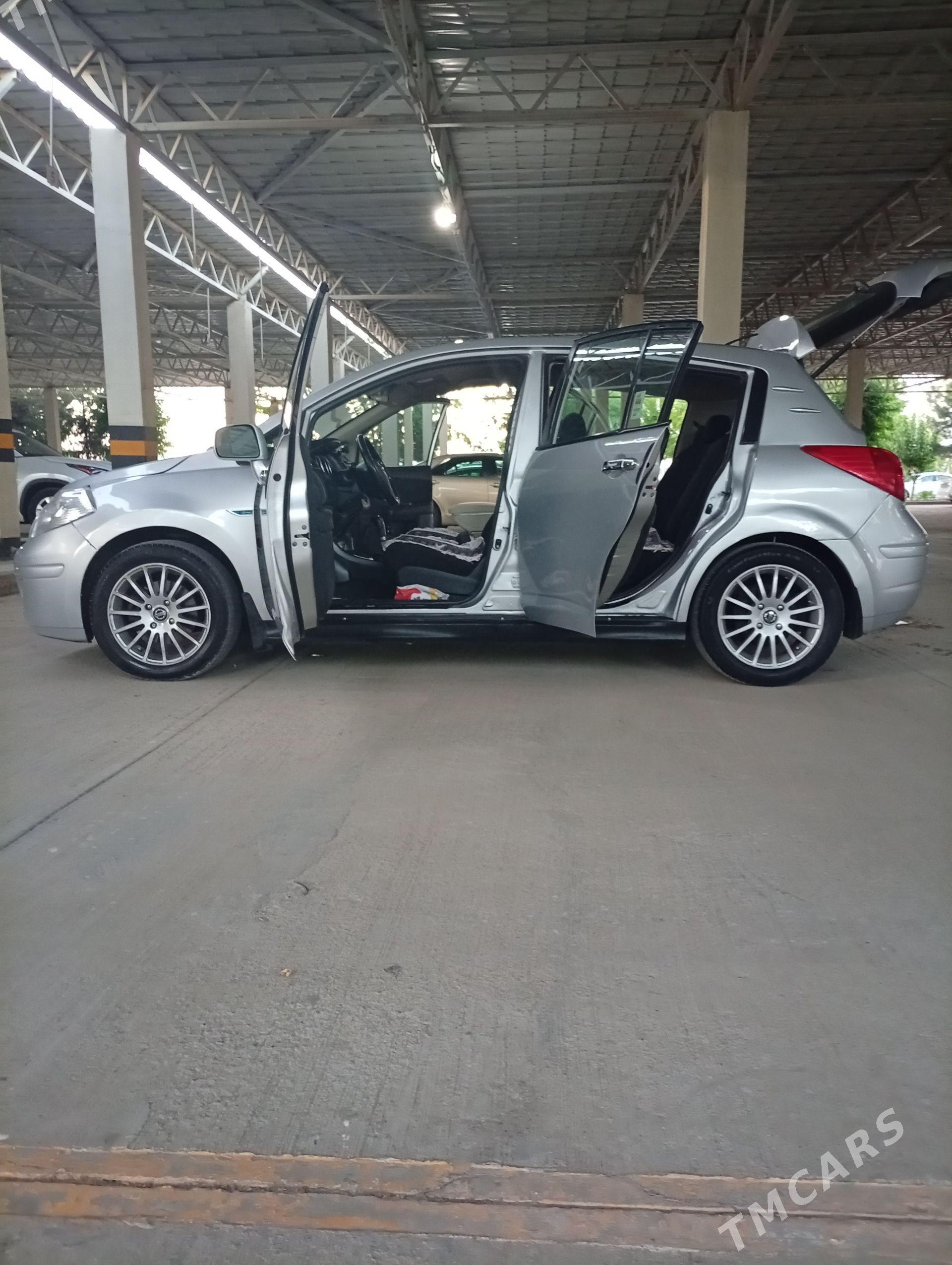 Nissan Versa 2010 - 134 000 TMT - Ашхабад - img 1