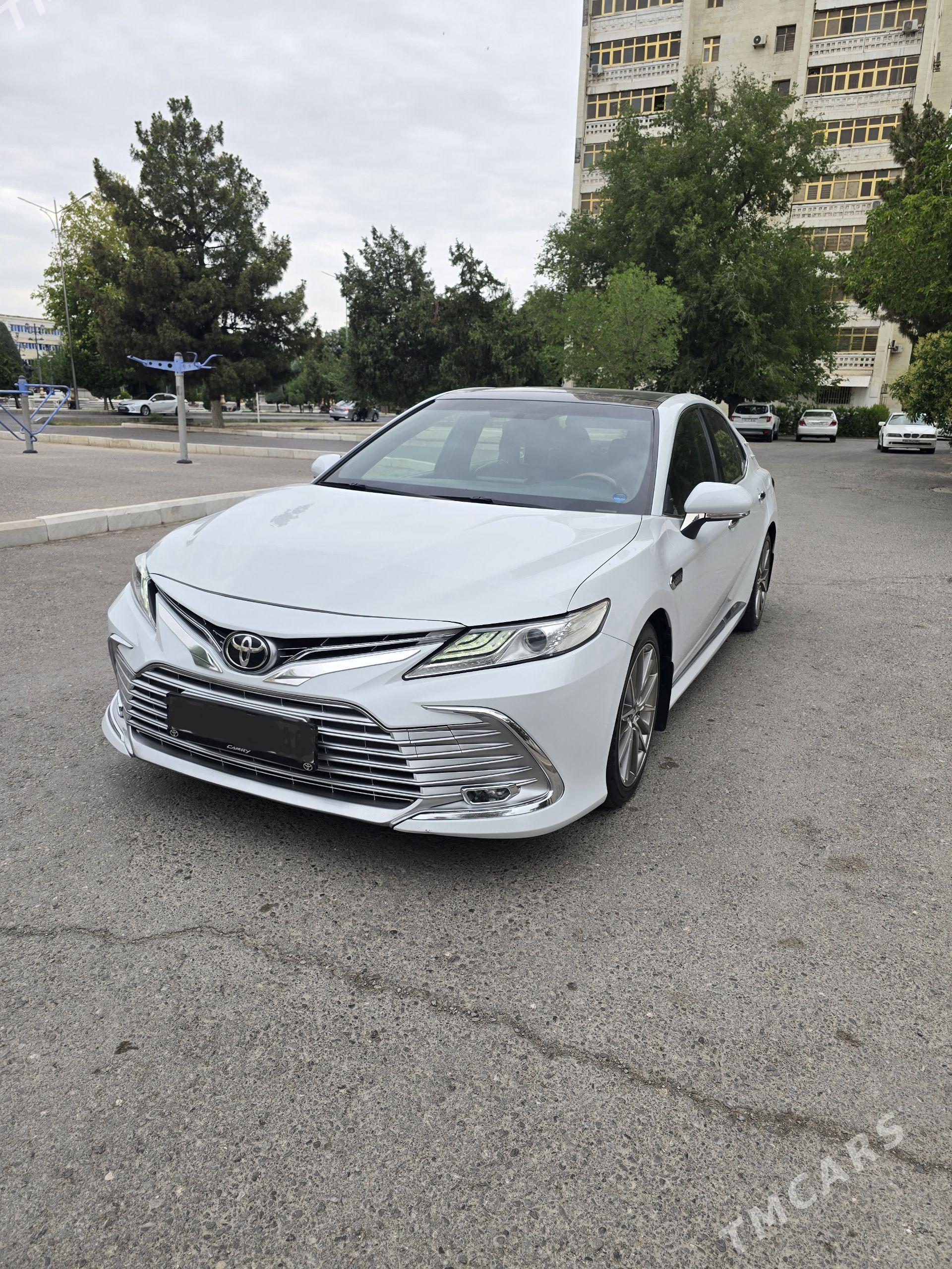 Toyota Camry 2019 - 324 000 TMT - 30 мкр - img 1
