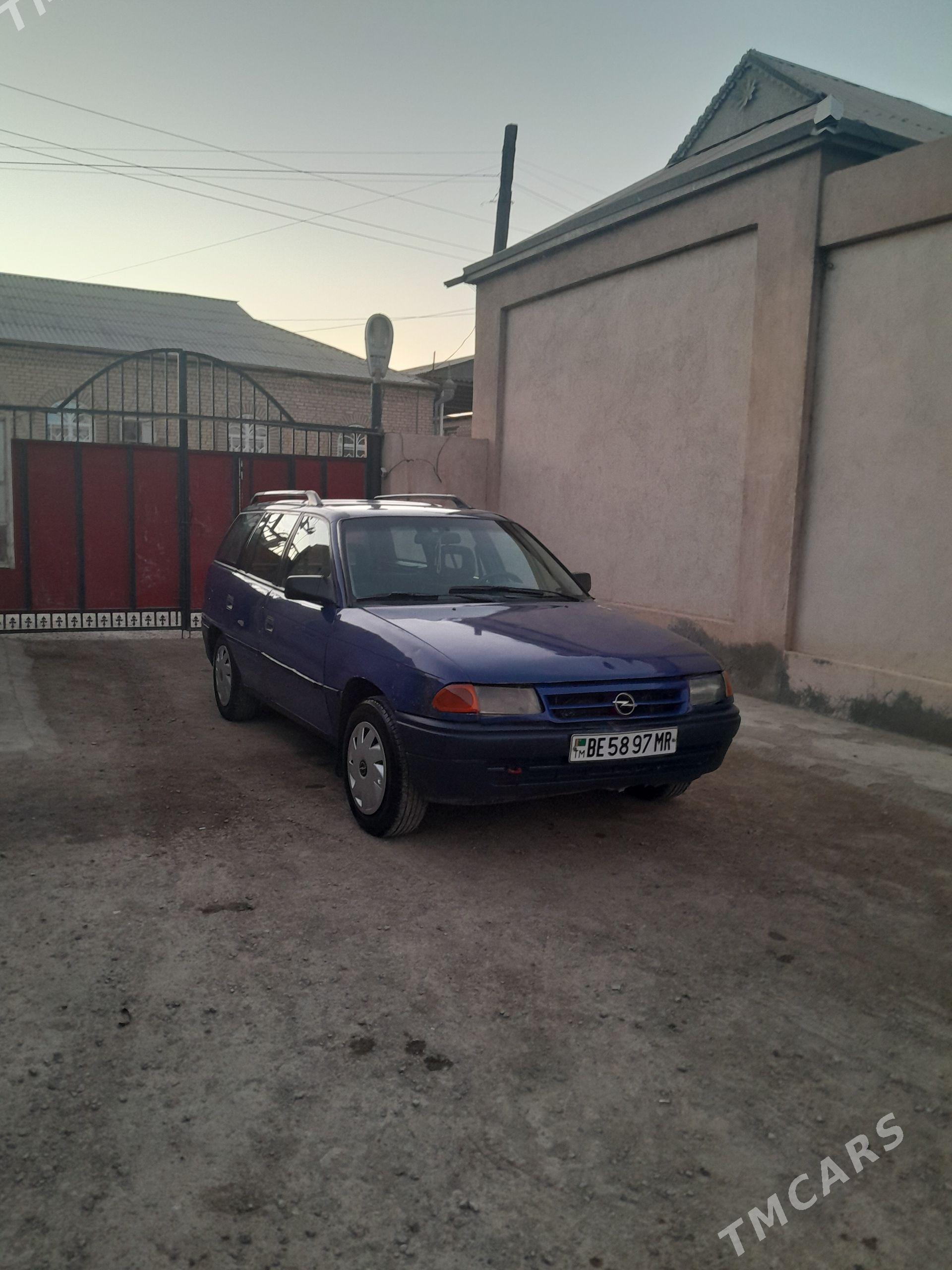 Opel Astra 1994 - 30 000 TMT - Векильбазар - img 1