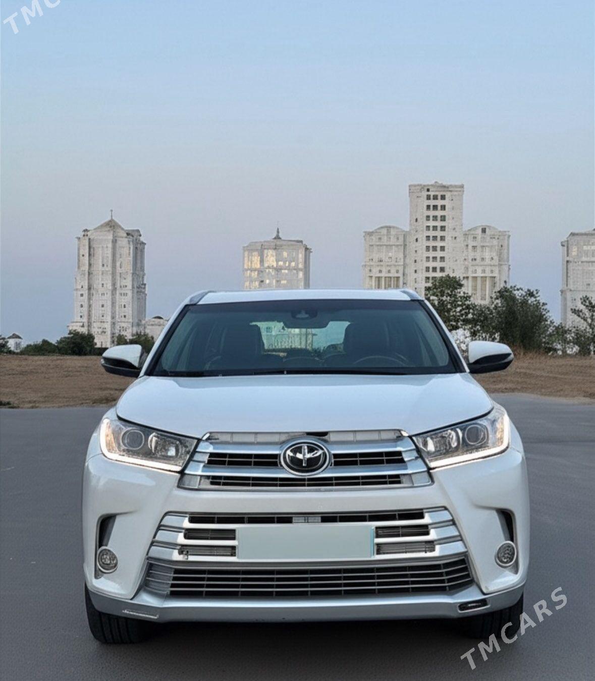 Toyota Highlander 2019 - 410 000 TMT - Ашхабад - img 1