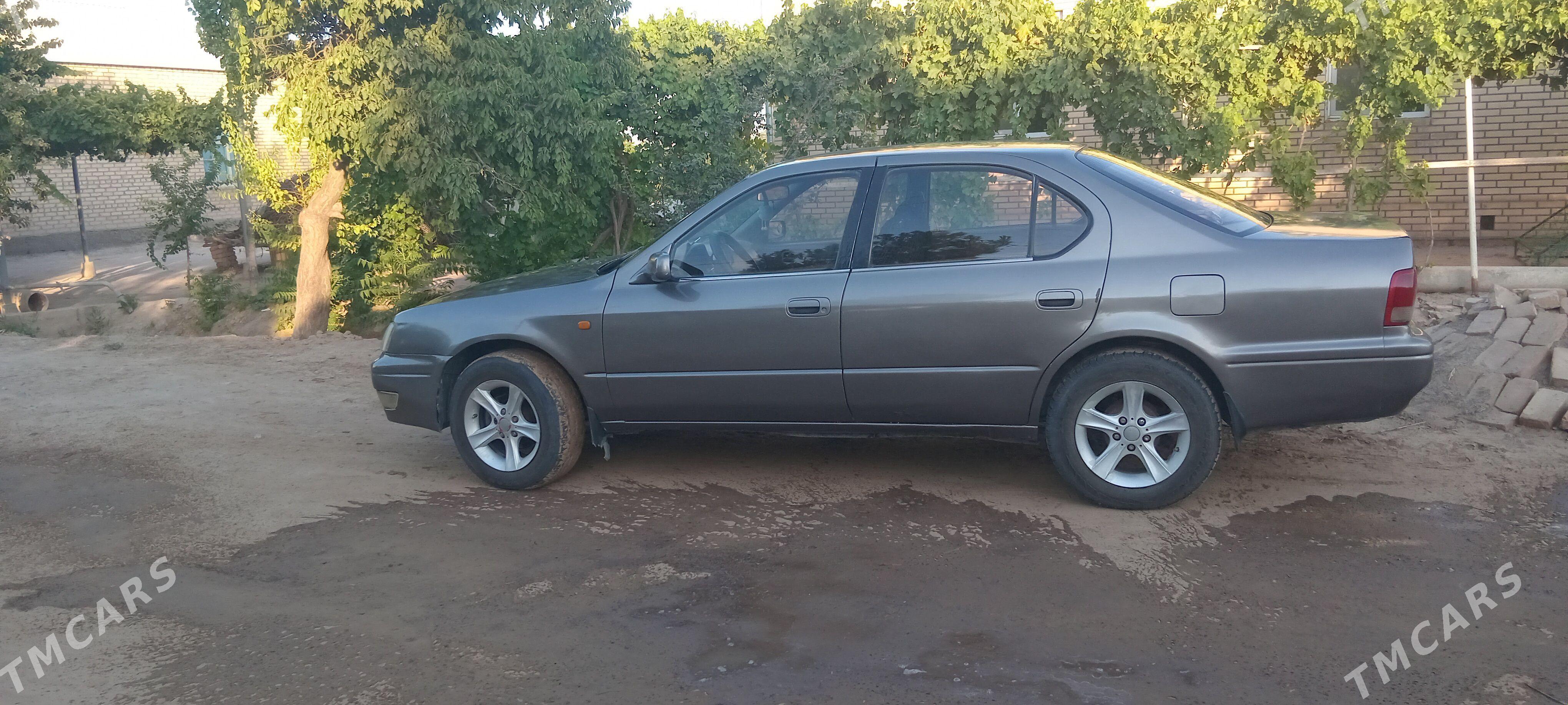 Toyota Camry 1995 - 53 000 TMT - Türkmengala - img 1