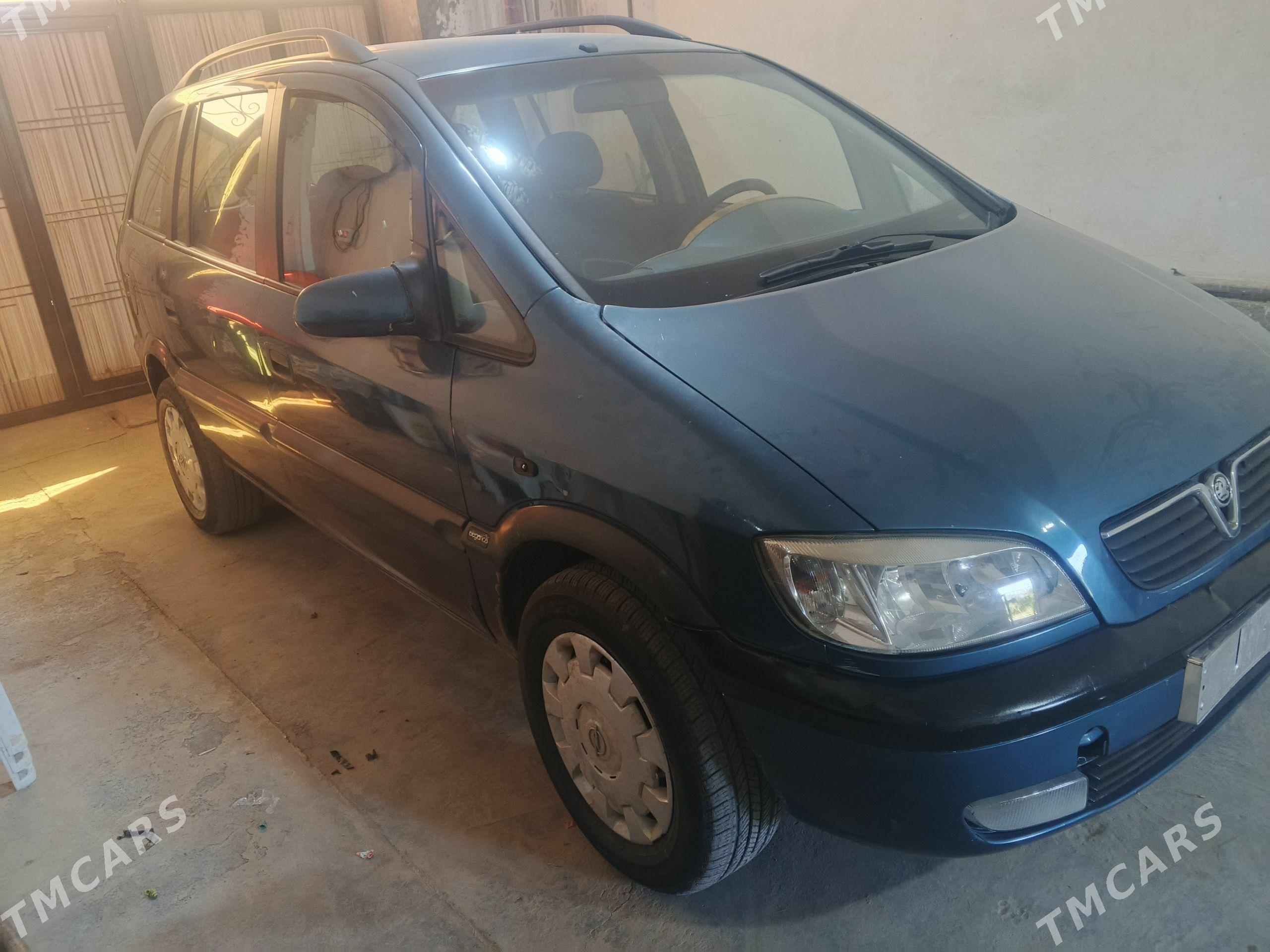 Opel Zafira 2002 - 92 000 TMT - Дашогуз - img 1