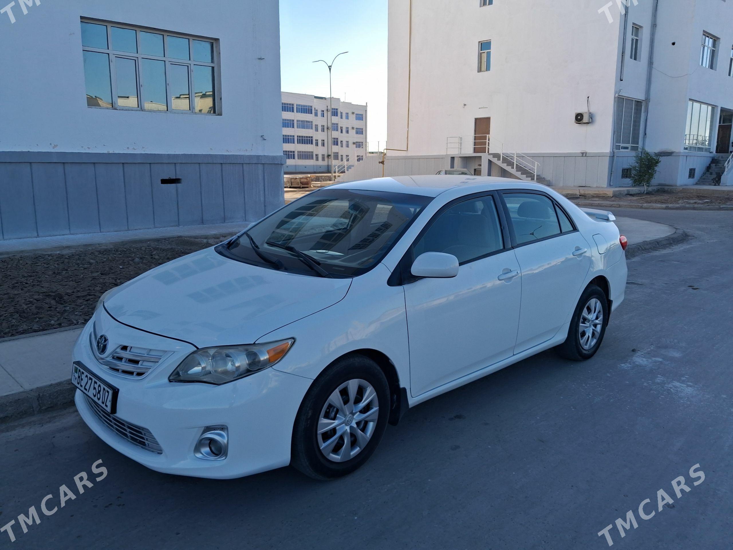 Toyota Corolla 2011 - 175 000 TMT - Дашогуз - img 1