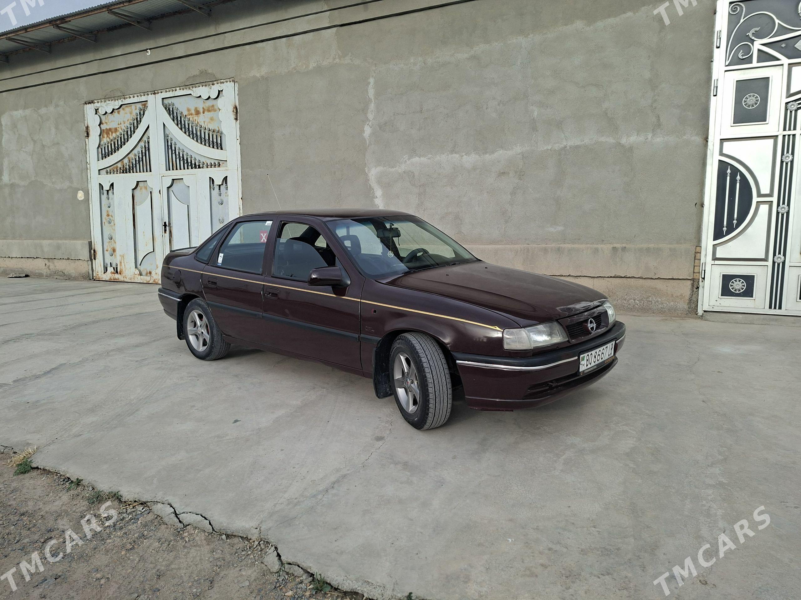 Opel Vectra 1994 - 44 000 TMT - Чарджоу - img 1