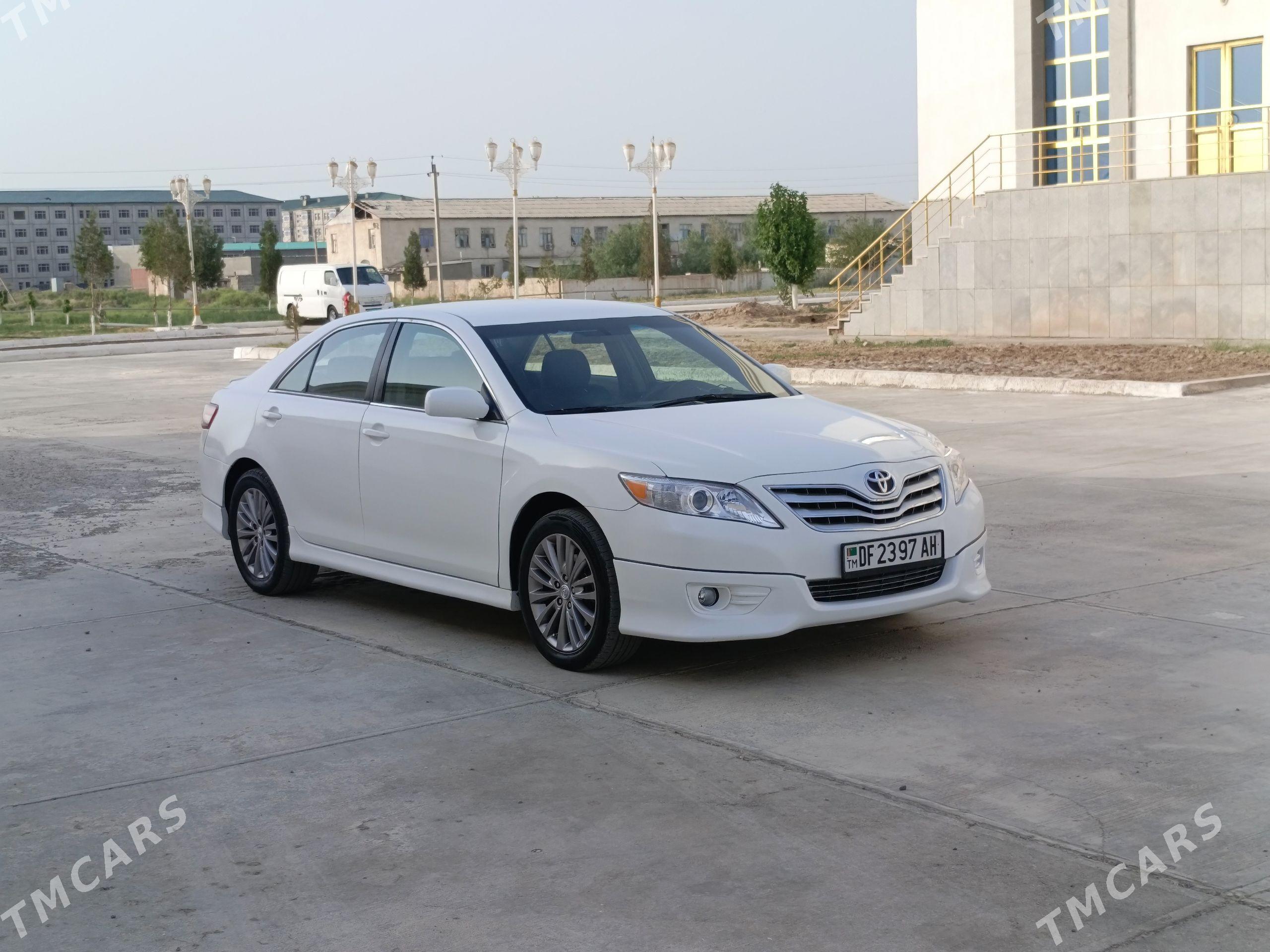 Toyota Camry 2008 - 182 000 TMT - Теджен - img 1