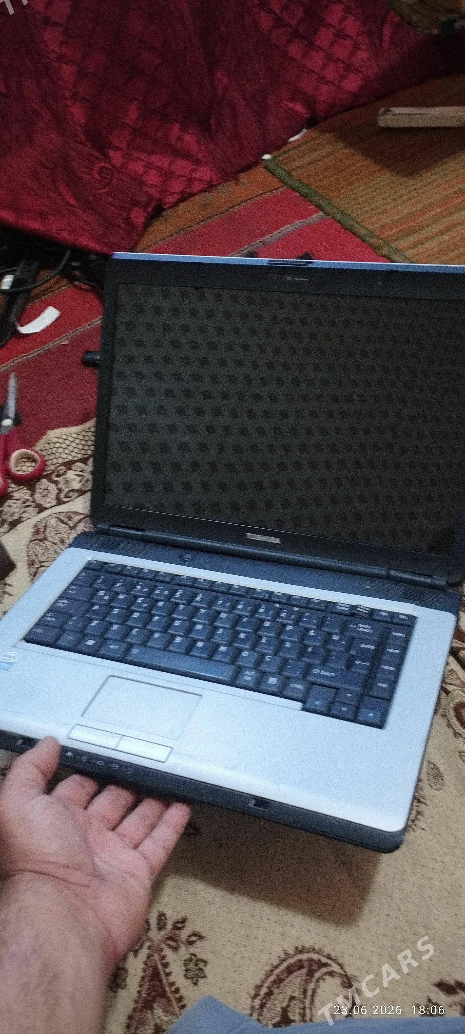 НОУТБУК TOSHIBA - Türkmenabat - img 1