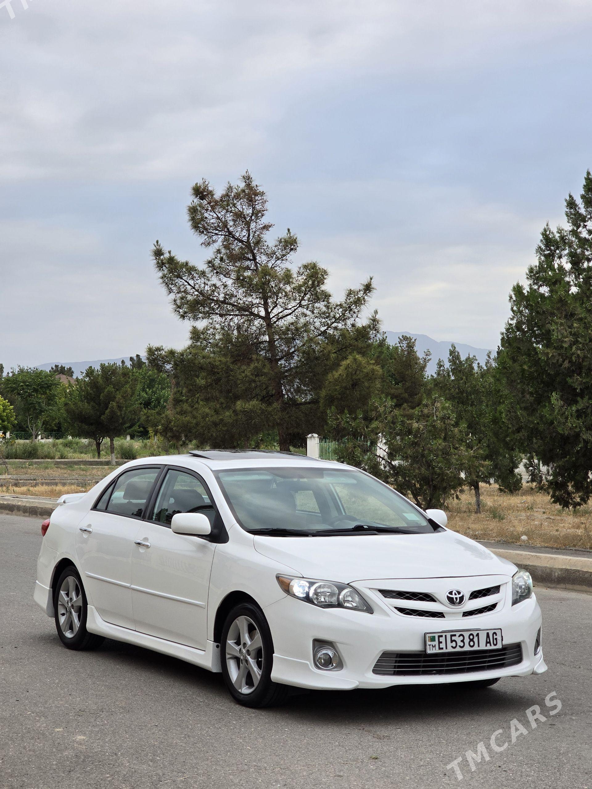 Toyota Corolla 2011 - 200 000 TMT - Aşgabat - img 1