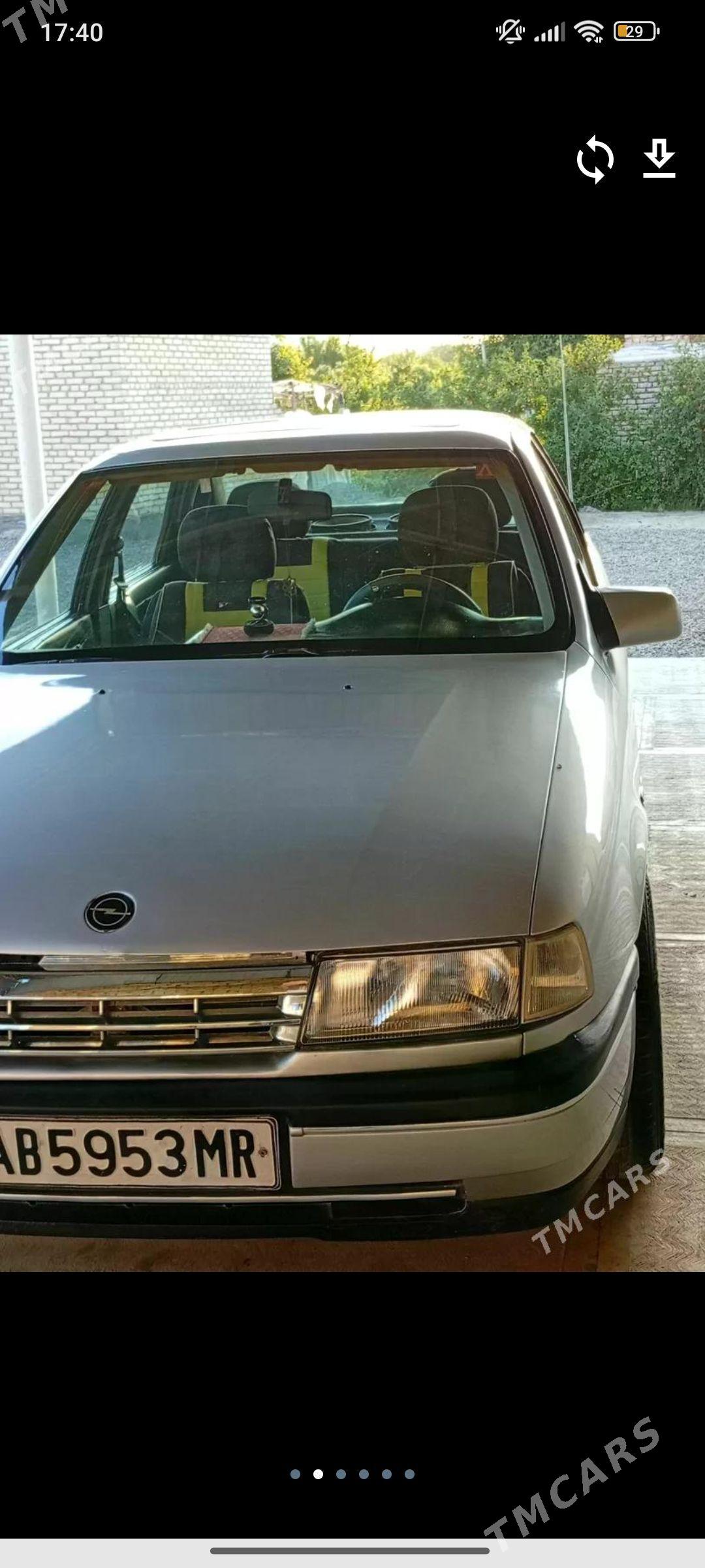 Opel Vectra 1989 - 42 000 TMT - Сакарчага - img 1
