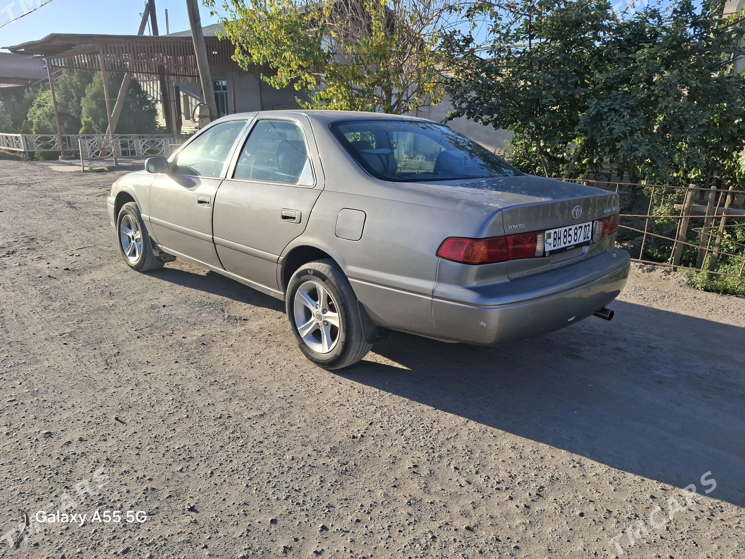 Toyota Camry 2000 - 152 000 TMT - Шабатский этрап - img 1